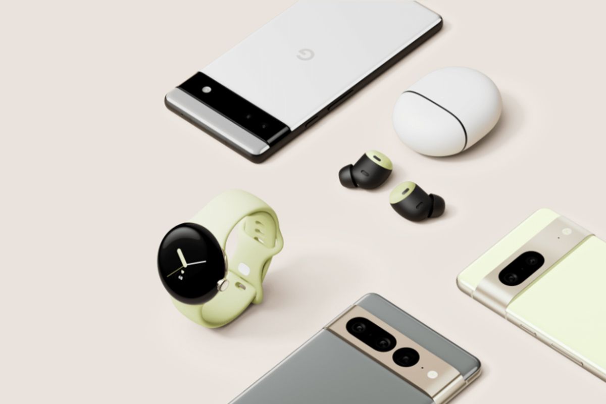 Pixel Watch, Pixel 7 series phones, and Pixel Buds on cream background.