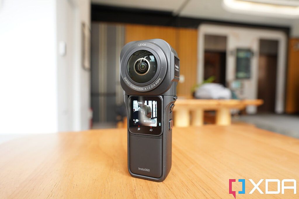Insta360 one rs 1-inch edition camera