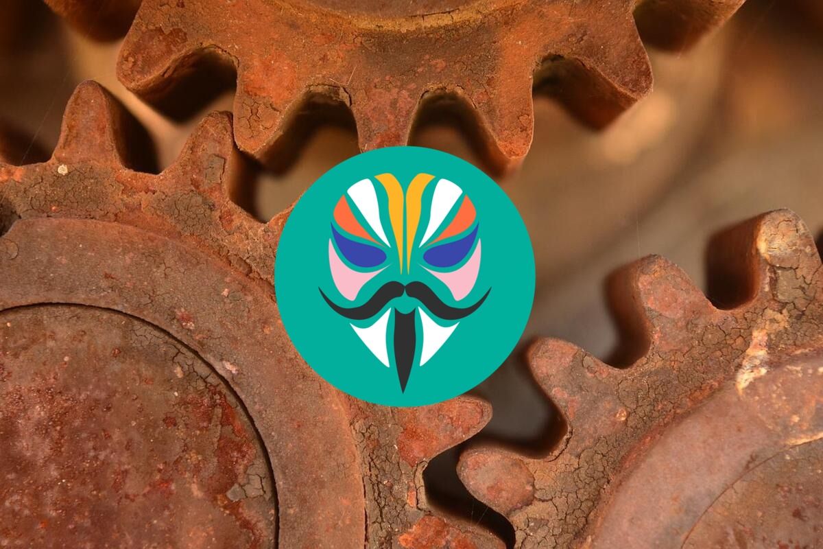 Magisk logo on rusted gears