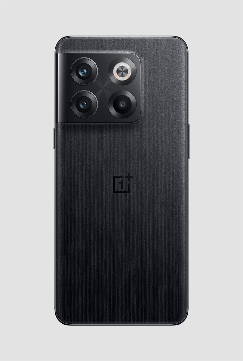 The OnePlus 10T packs Snapdragon 8 Plus Gen 1 and supports five global navigation satellite systems (GNSS).