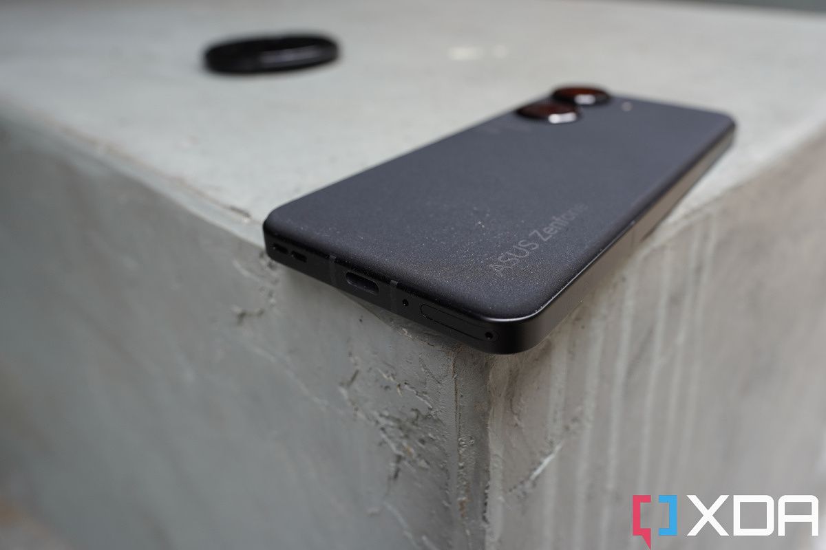 Asus Zenfone 9 review: The iPhone mini alternative for Android enthusiasts