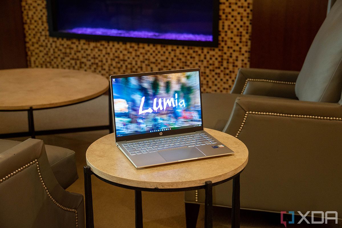 Laptop with screen that says Lumia