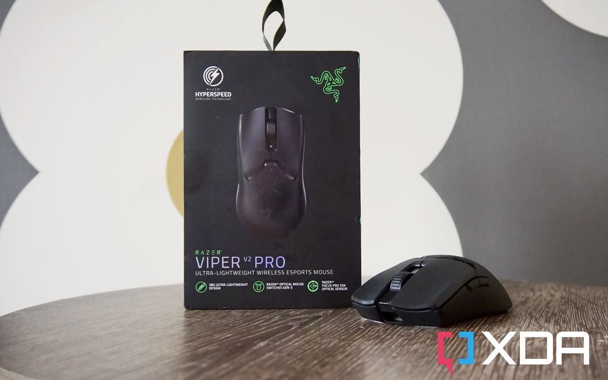 Razer Viper V2 Pro HyperSpeed Wireless Gaming Mouse Ultra Lightweight  Optical
