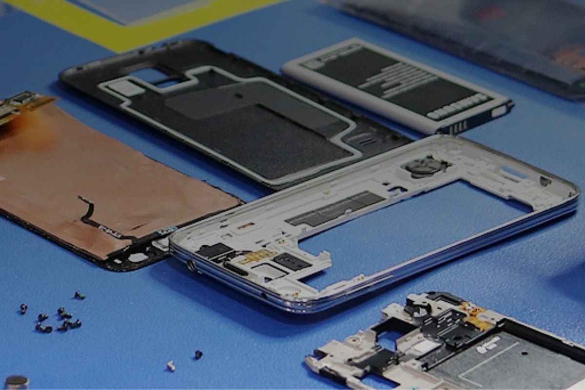 Samsung Repair in Progress