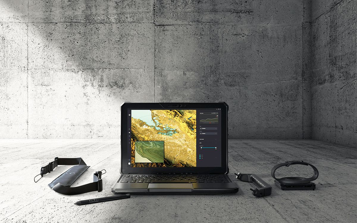 Dell Latitude 7230 Rugged Extreme with accessories