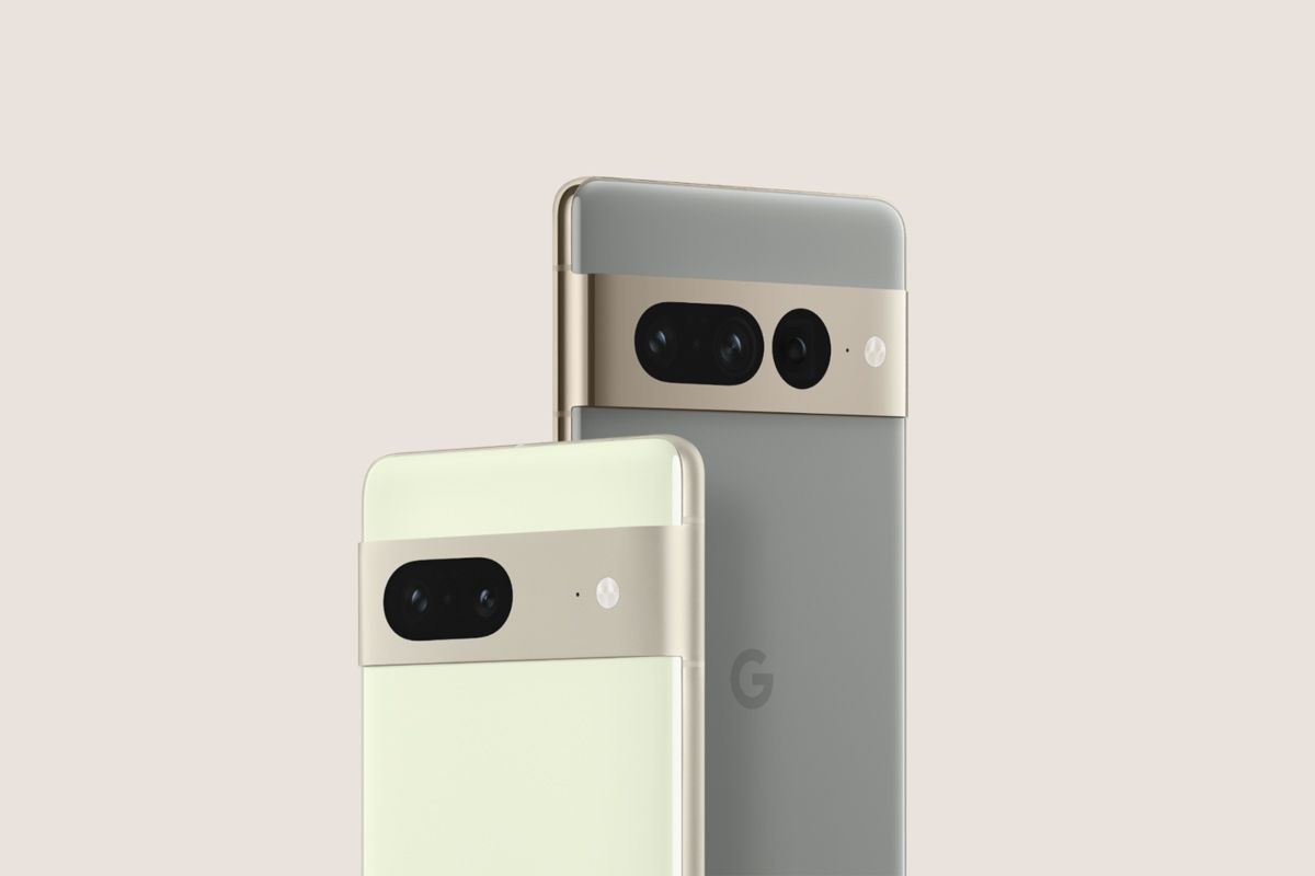 Google Pixel 7 and Pixel 7 Pro on cream background.