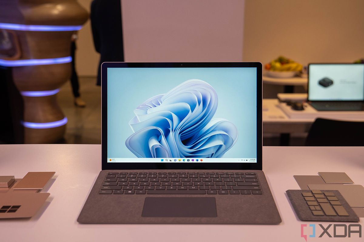 A front view of the Surface Laptop 5 display.