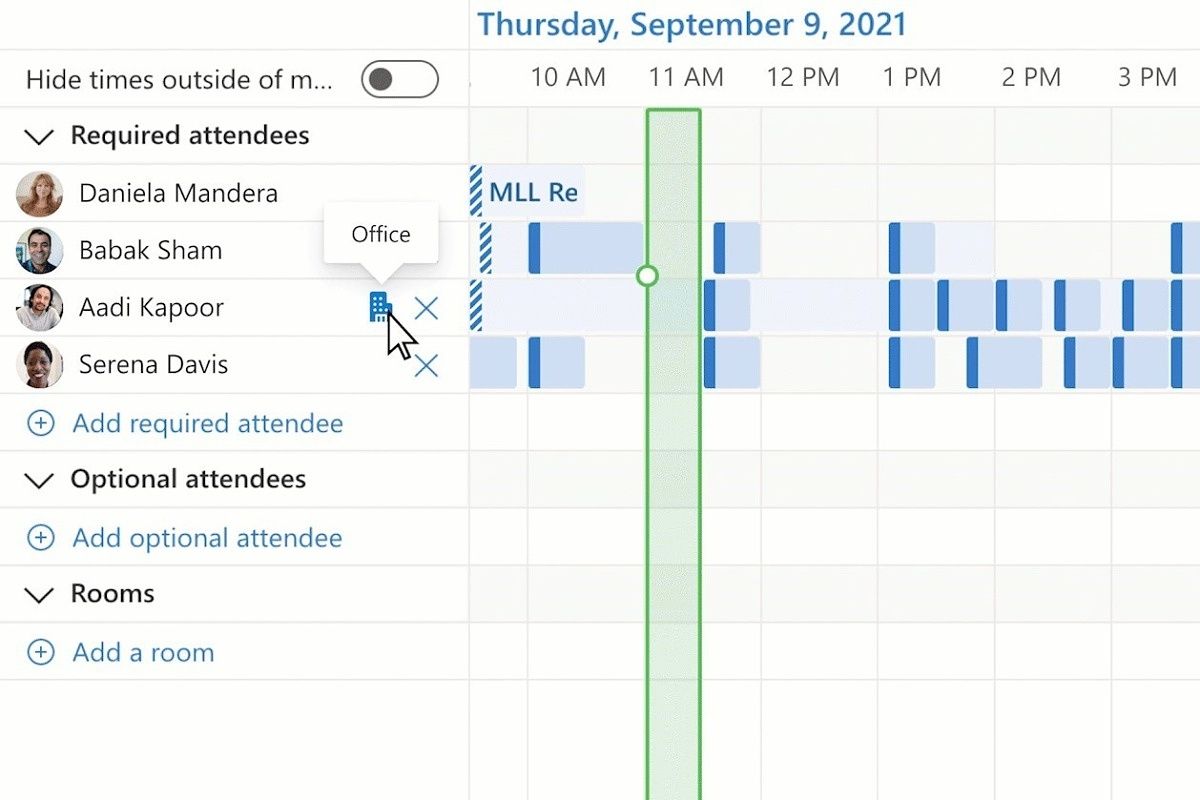 Screenshot of Outlook where the user is setting their working hours and location for the week