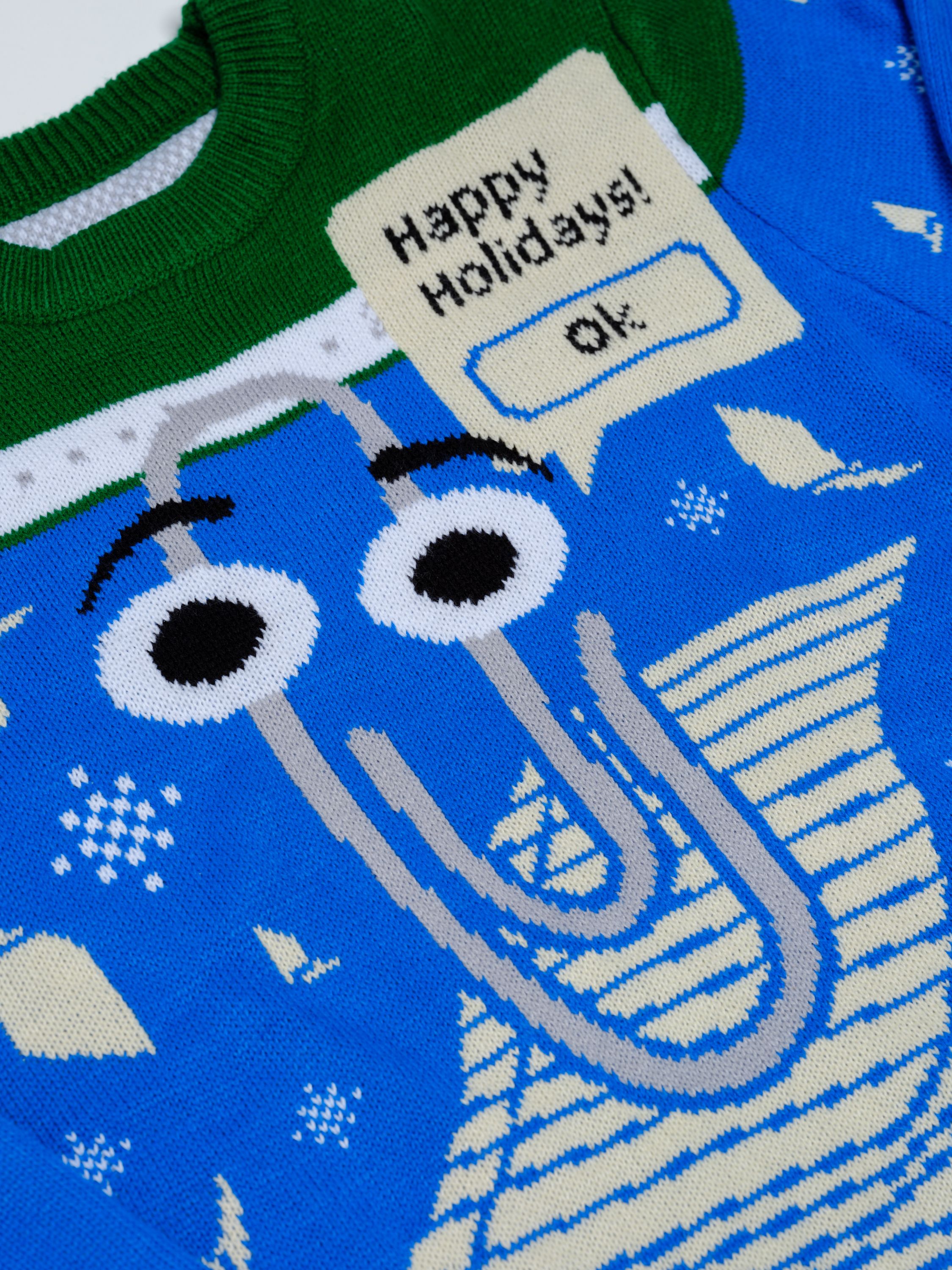Closeup of Clippy on a sweater