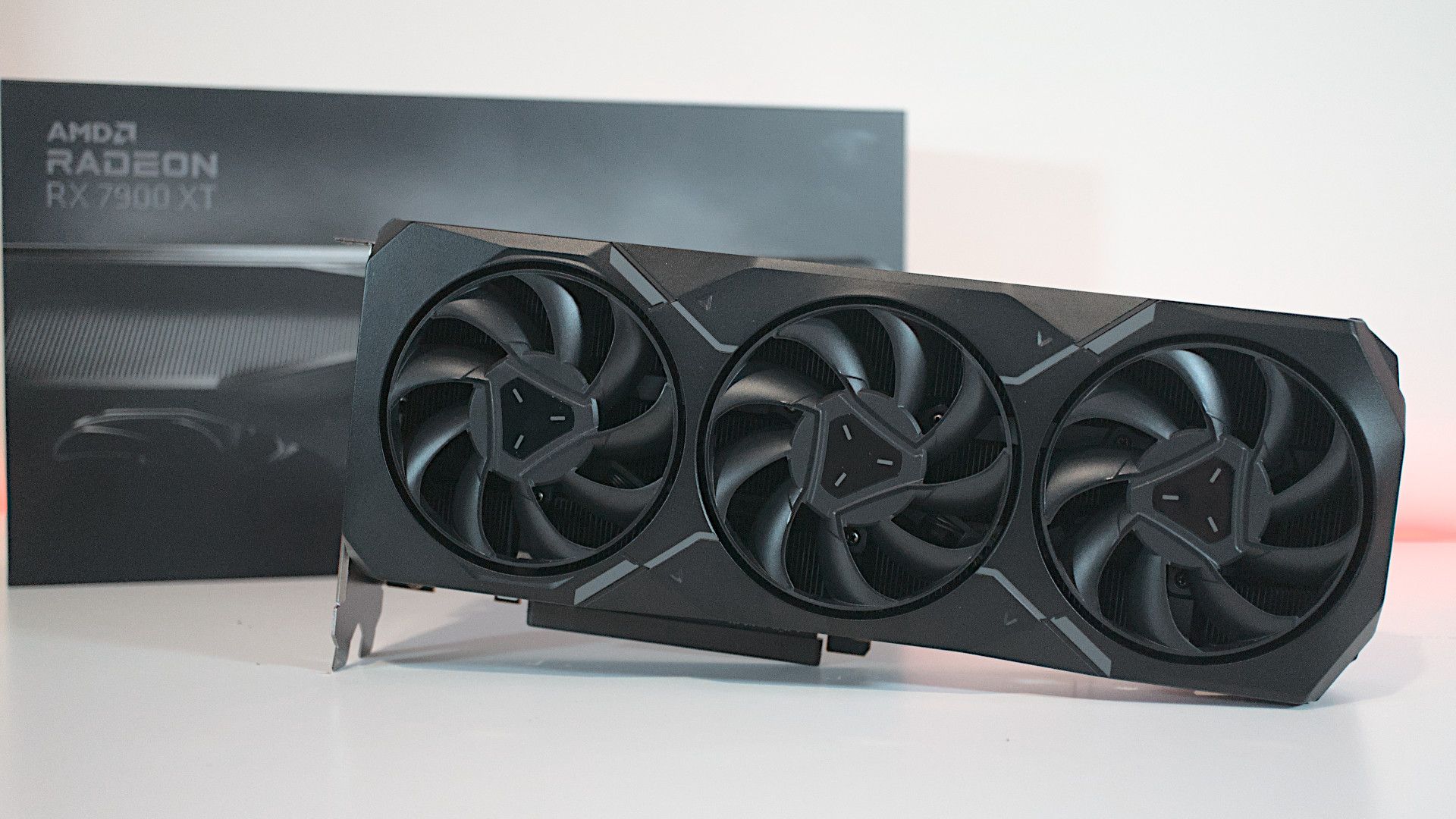 AMD Radeon RX 7900 XT review: Undercutting the RTX 4080 by $300