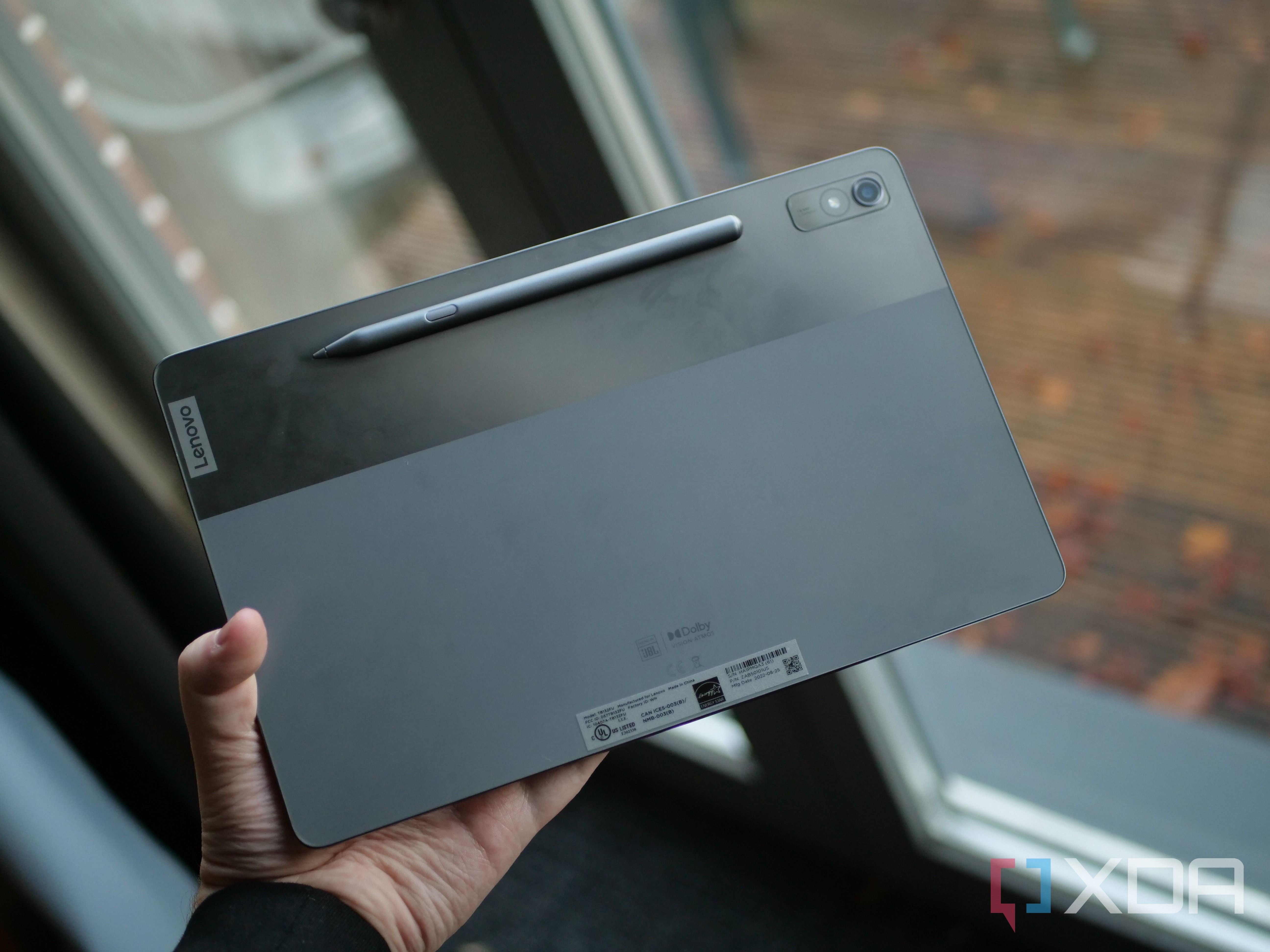 Lenovo Tab P11 Pro Gen 2 review: good hardware, poor software