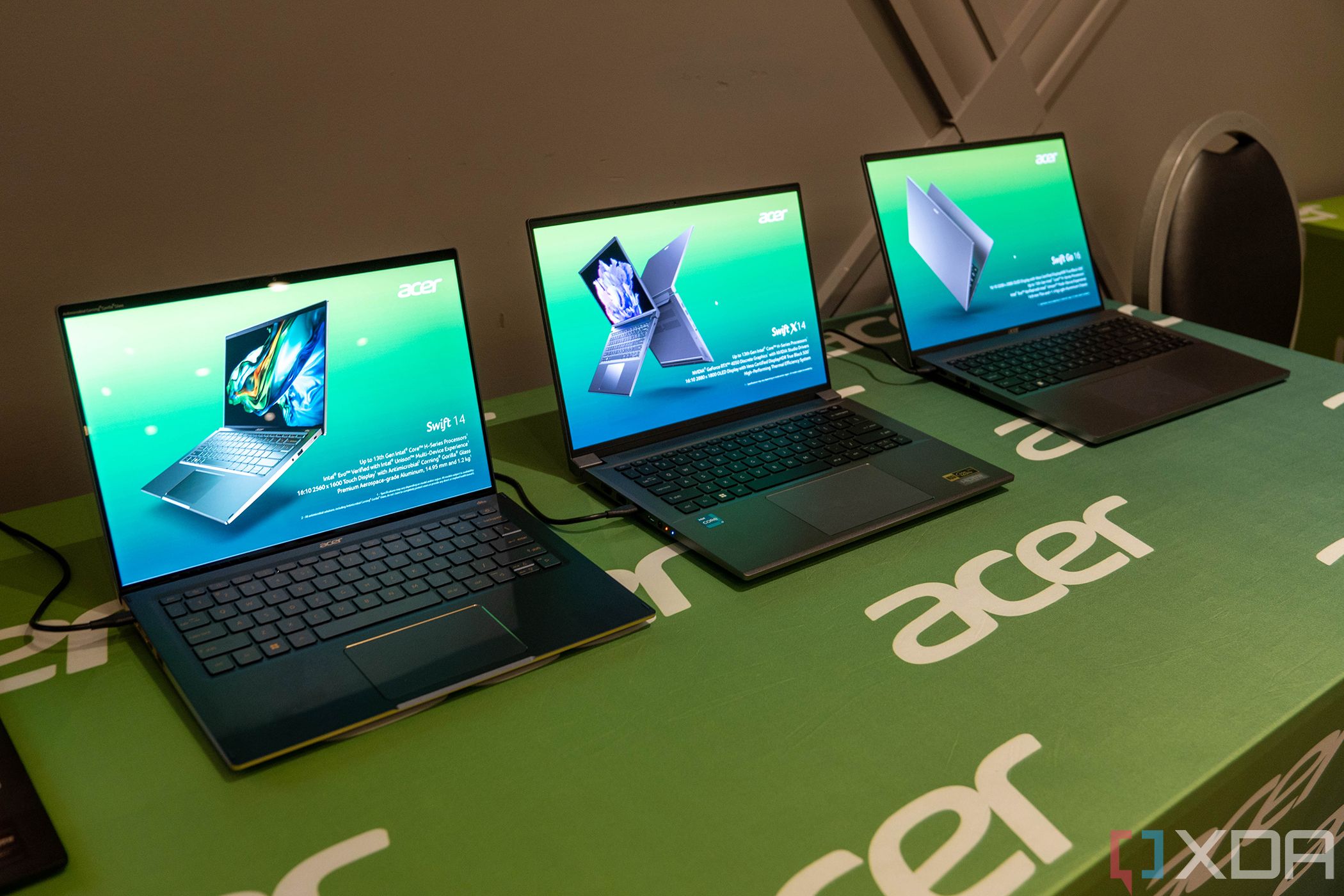 Ноутбук acer swift go 16. Acer Swift go 14. Ноутбук Acer Swift go 14. Ноутбук Асер Свифт го 14 Фоновые рисунки. Swift go 1 Laptop.