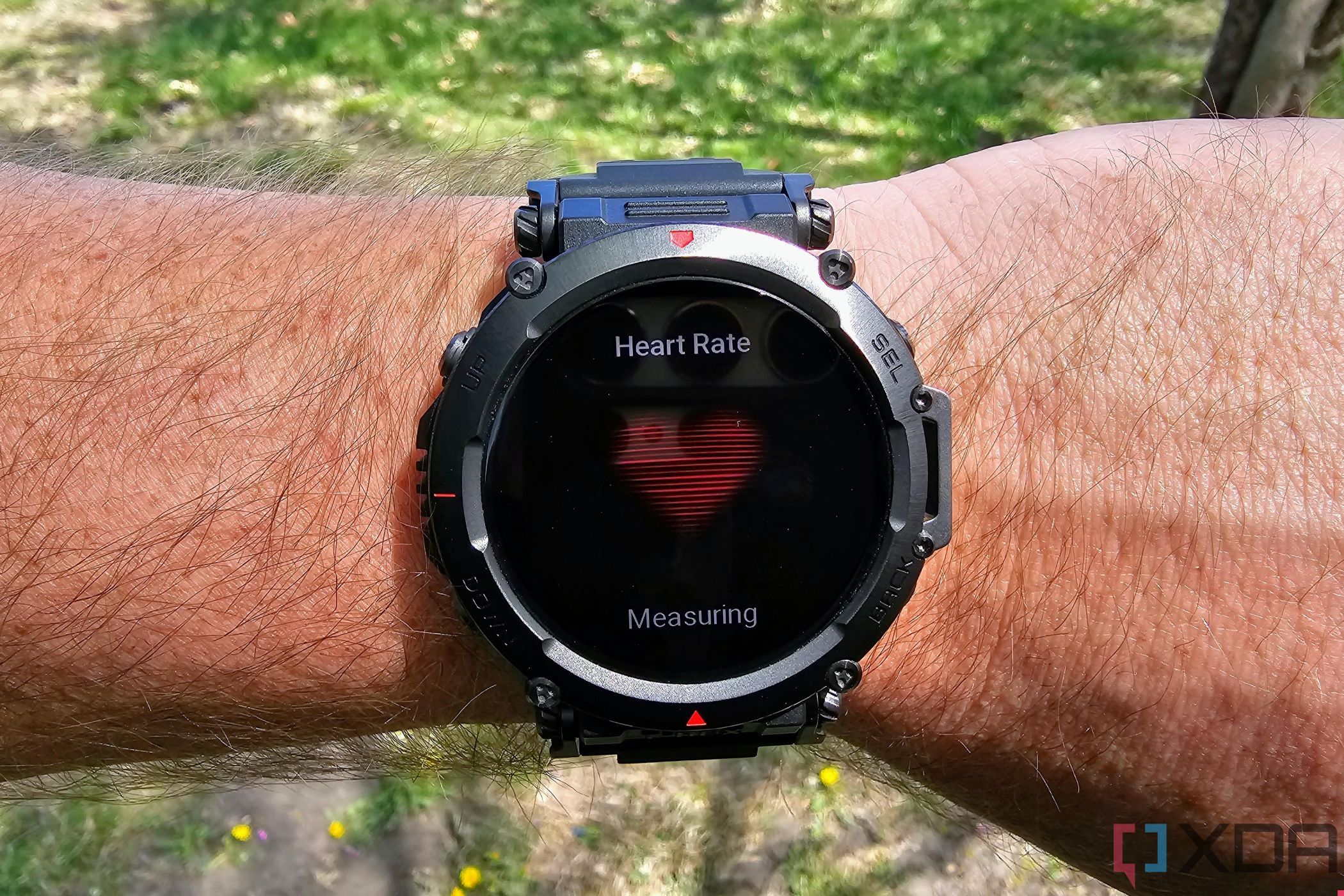Amazfit T-REX ULTRA, the comfortable velcro strap and the sporty silicone  strap 😁 : r/amazfit