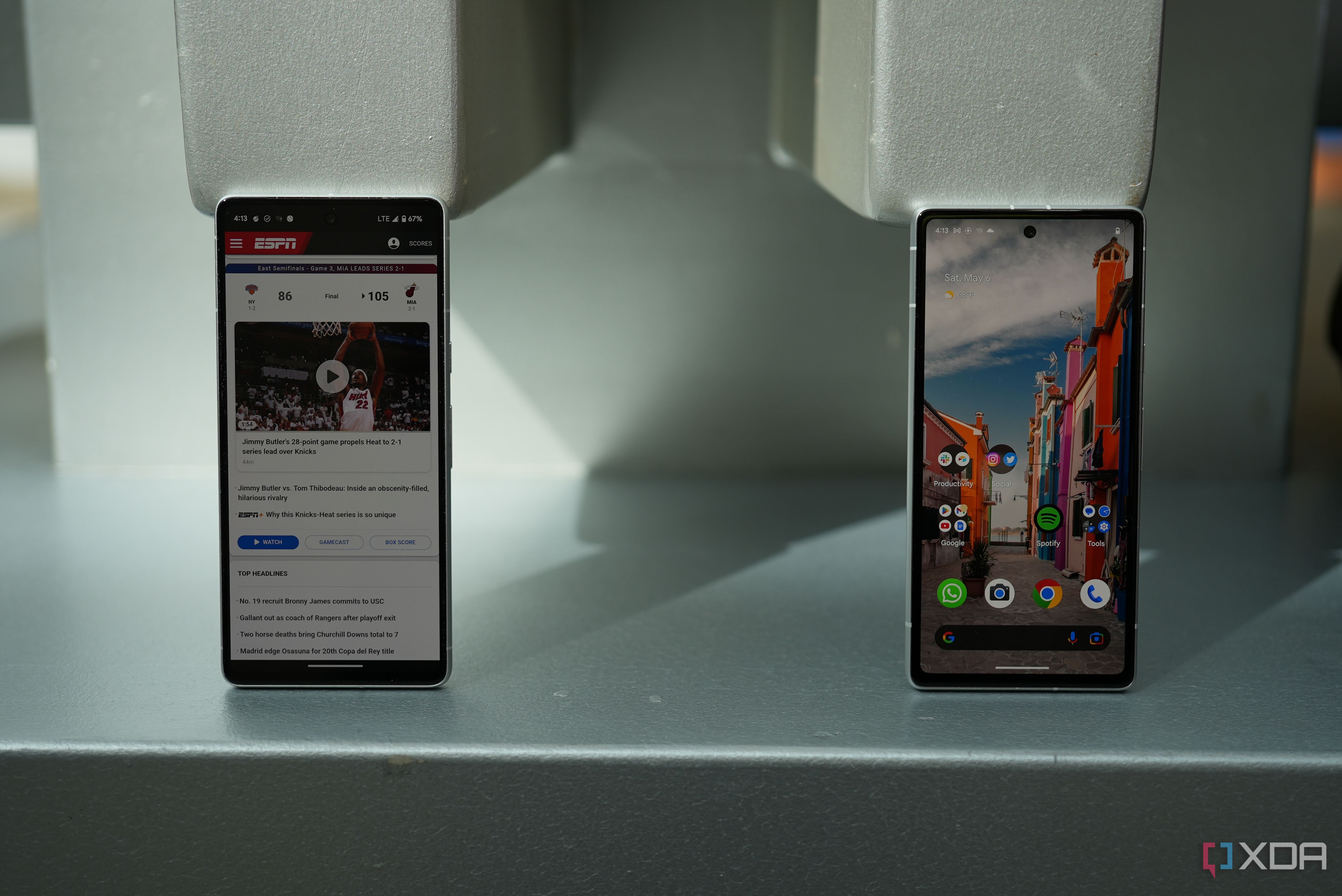 Pixel 7 (right) and Pixel 7a (left) displays side by side 