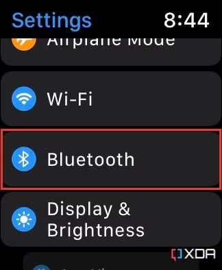 Apple Watch Bluetooth settings highlighted