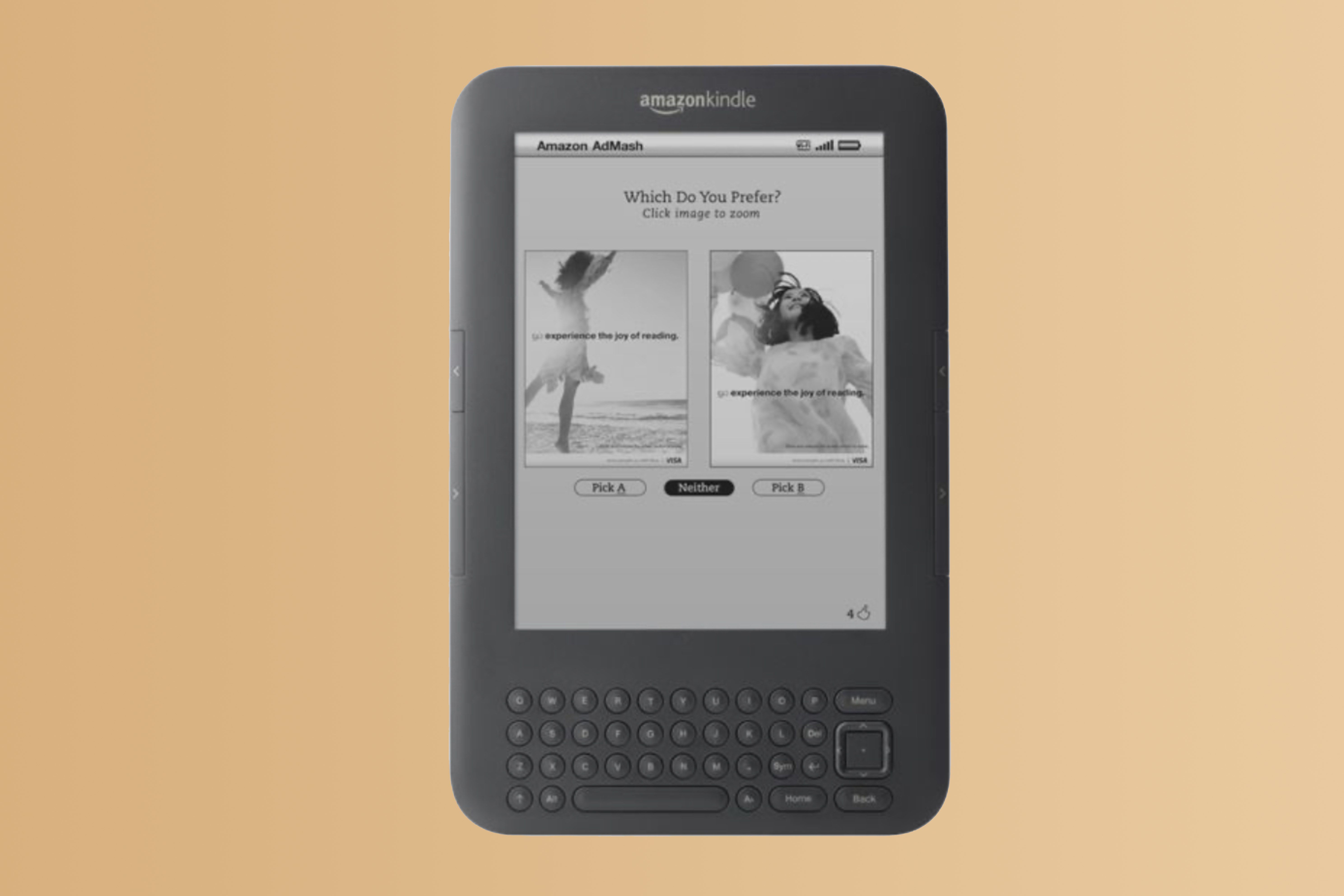 Ein Amazon Kindle mit Werbung auf dem Sperrbildschirm.
