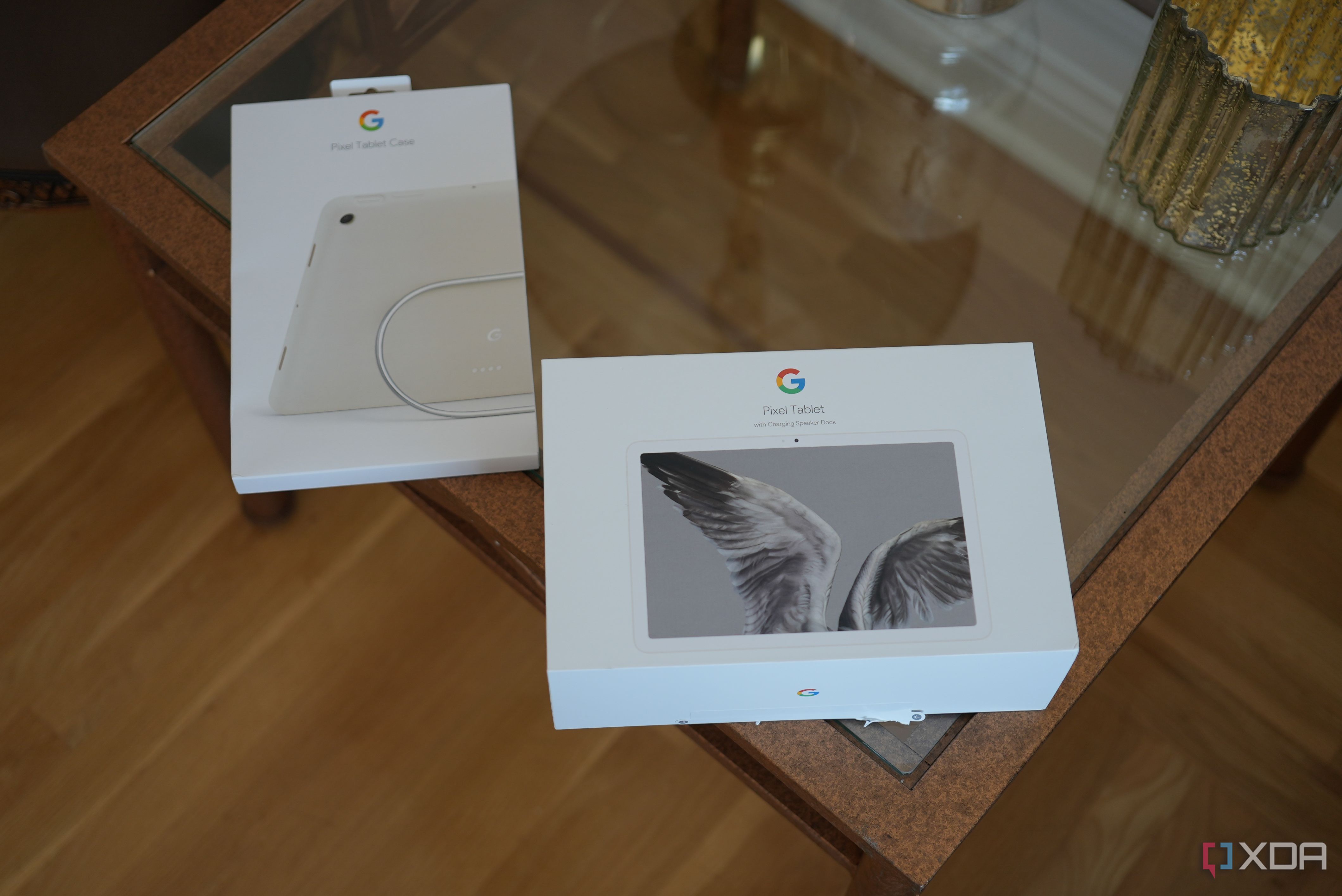 Google Pixel Tablet and case box