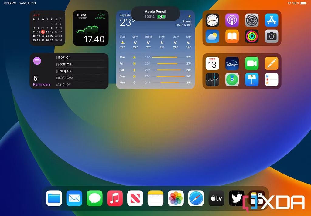 Apple Pencil 100% battery banner on iPadOS