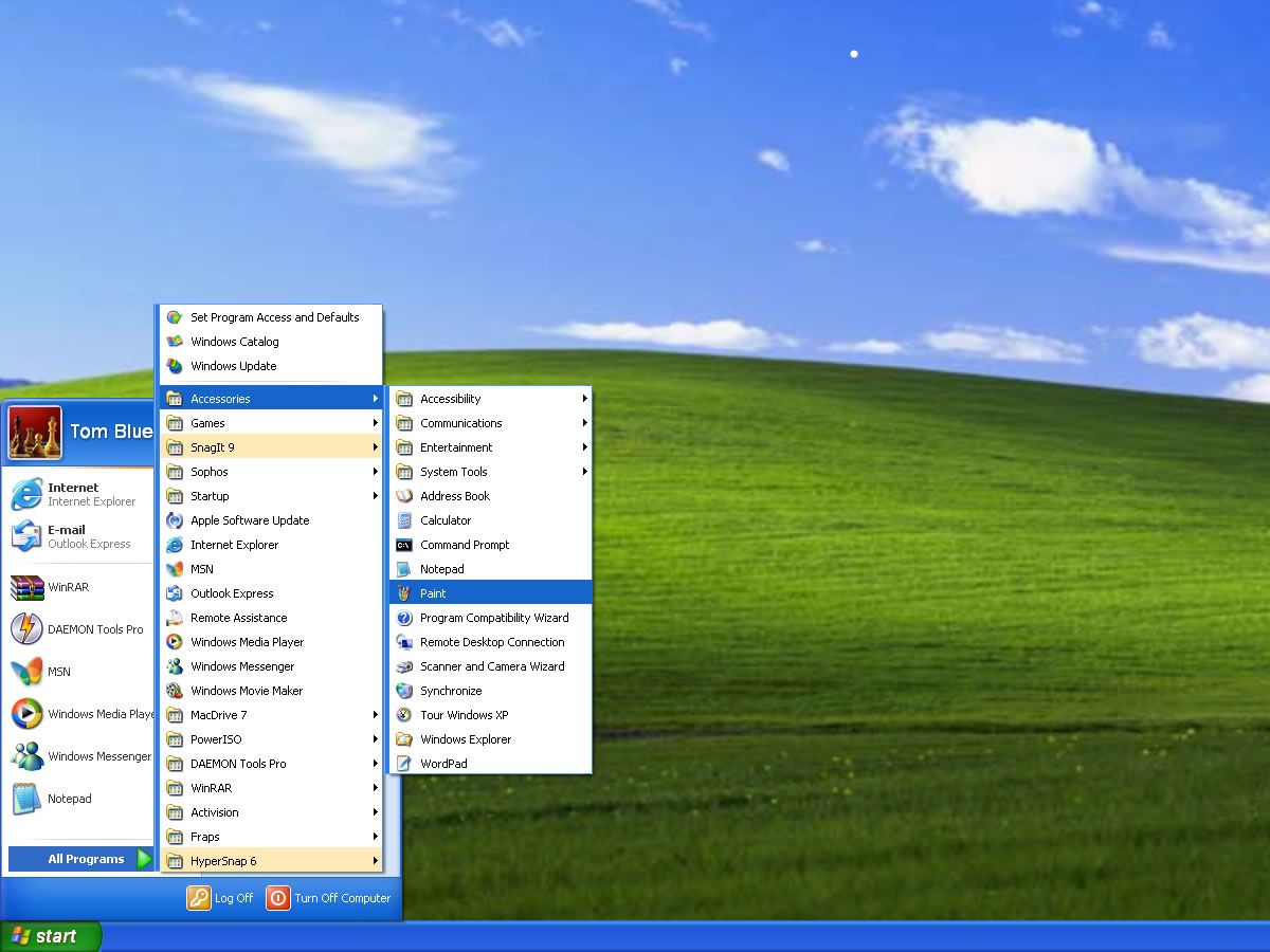 Screenshot of Windows XP Desktop and Start menu