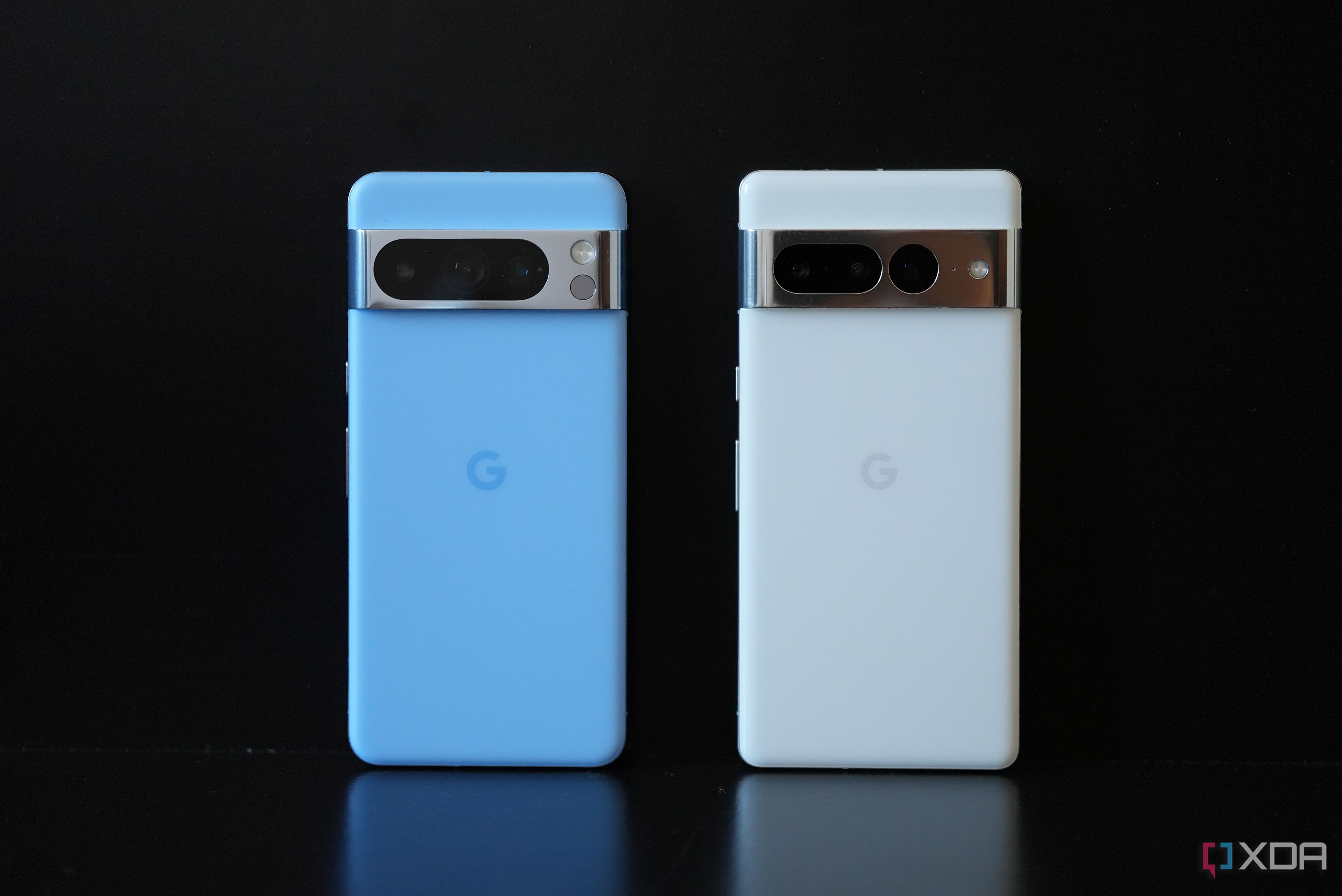 Google Pixel 8 Pro (left) and Google Pixel 7 Pro (right)