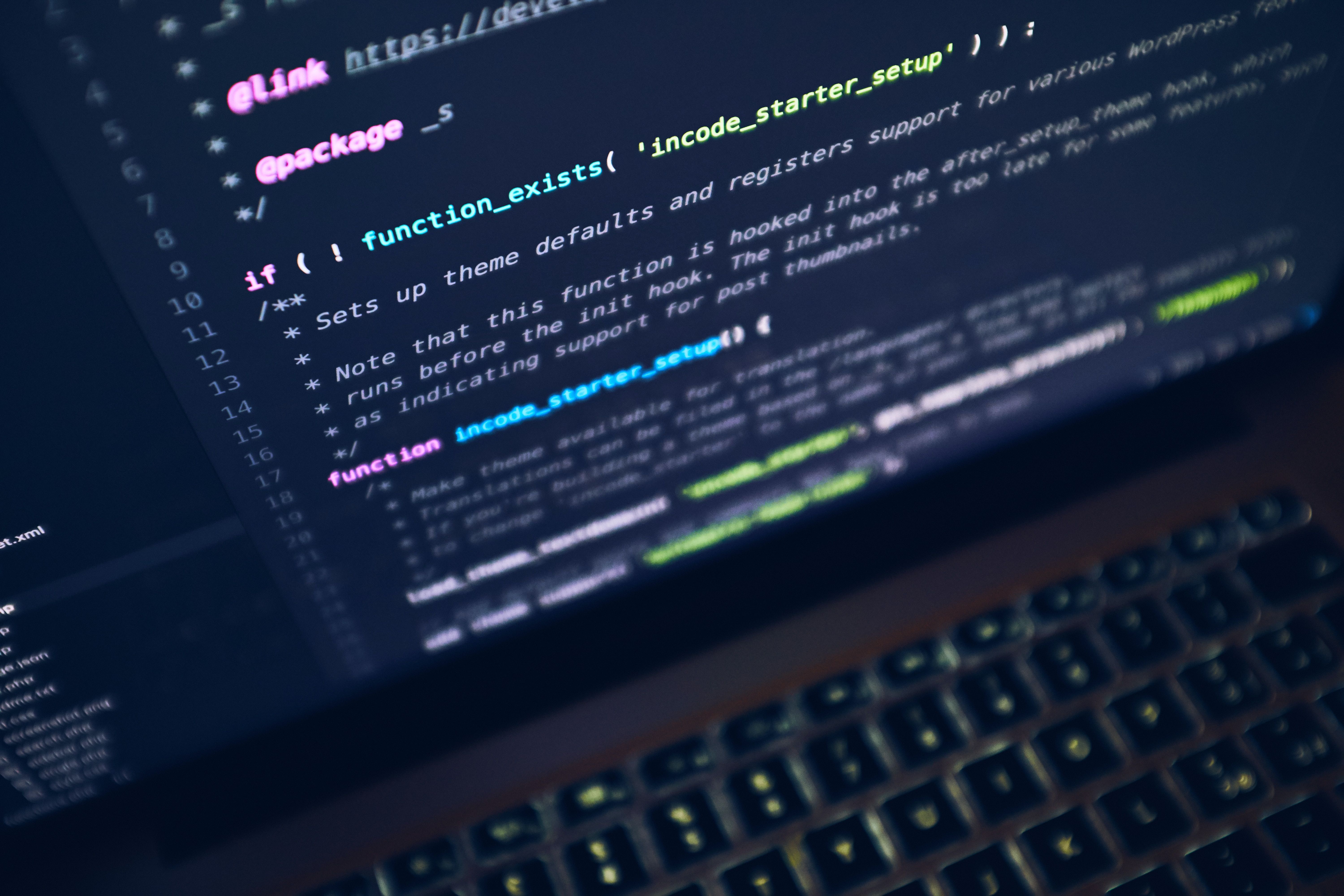 Java code on a dark computer screen
