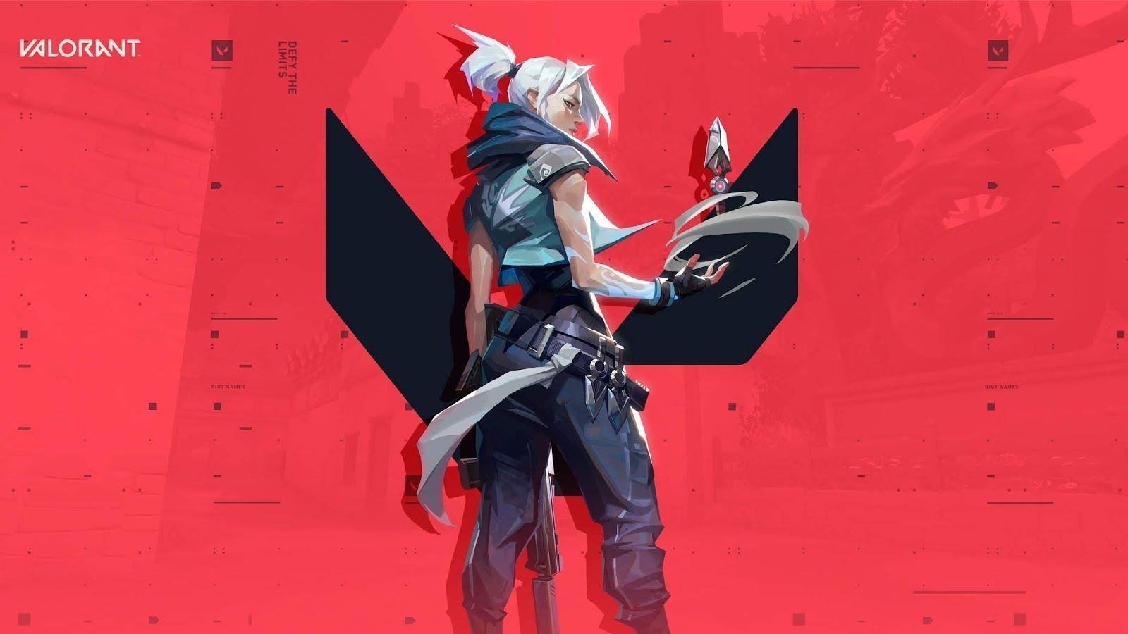 Персонаж Valorant перед логотипом игры с красным экраном позади.