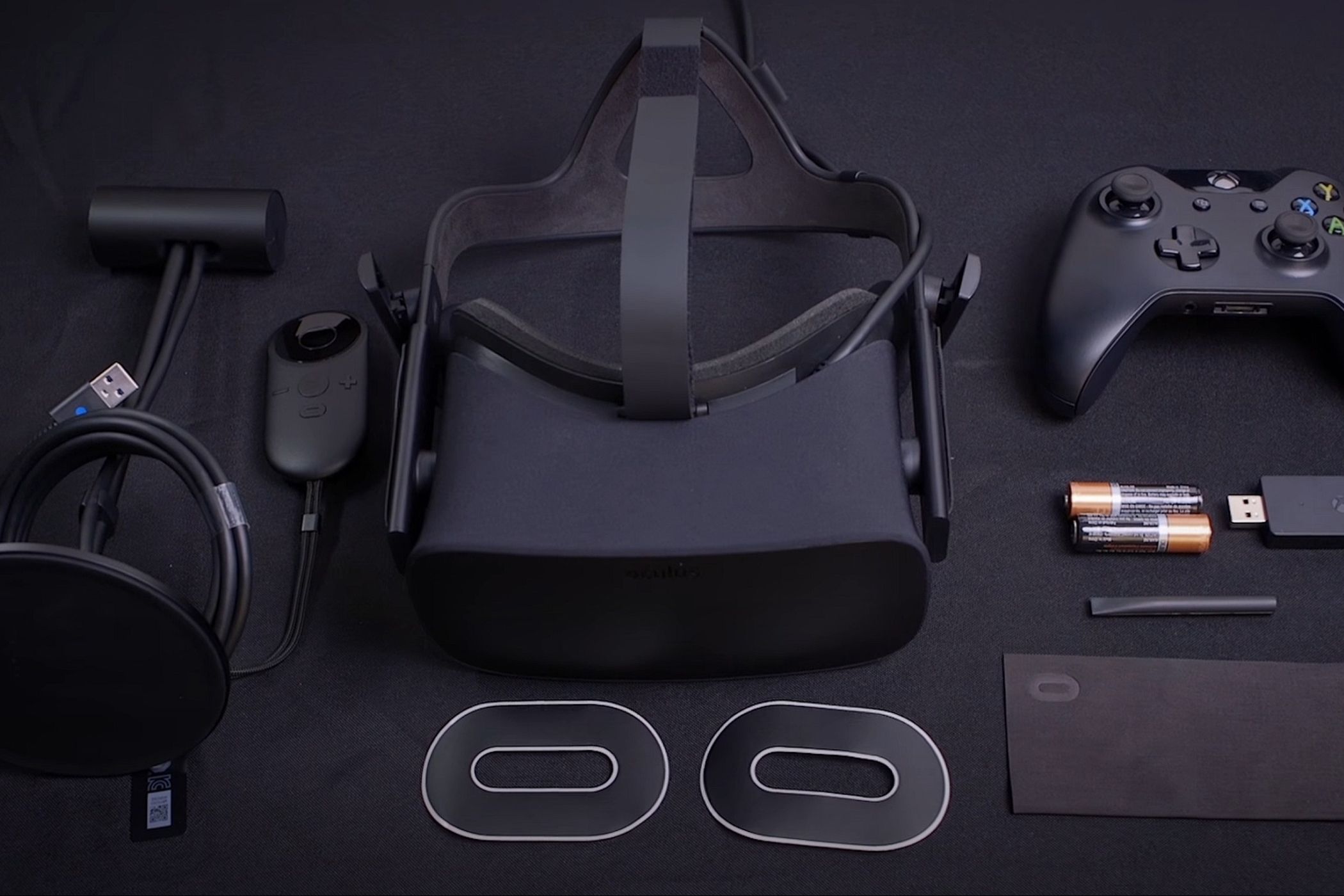 The Oculus Rift CV1 and its accessories