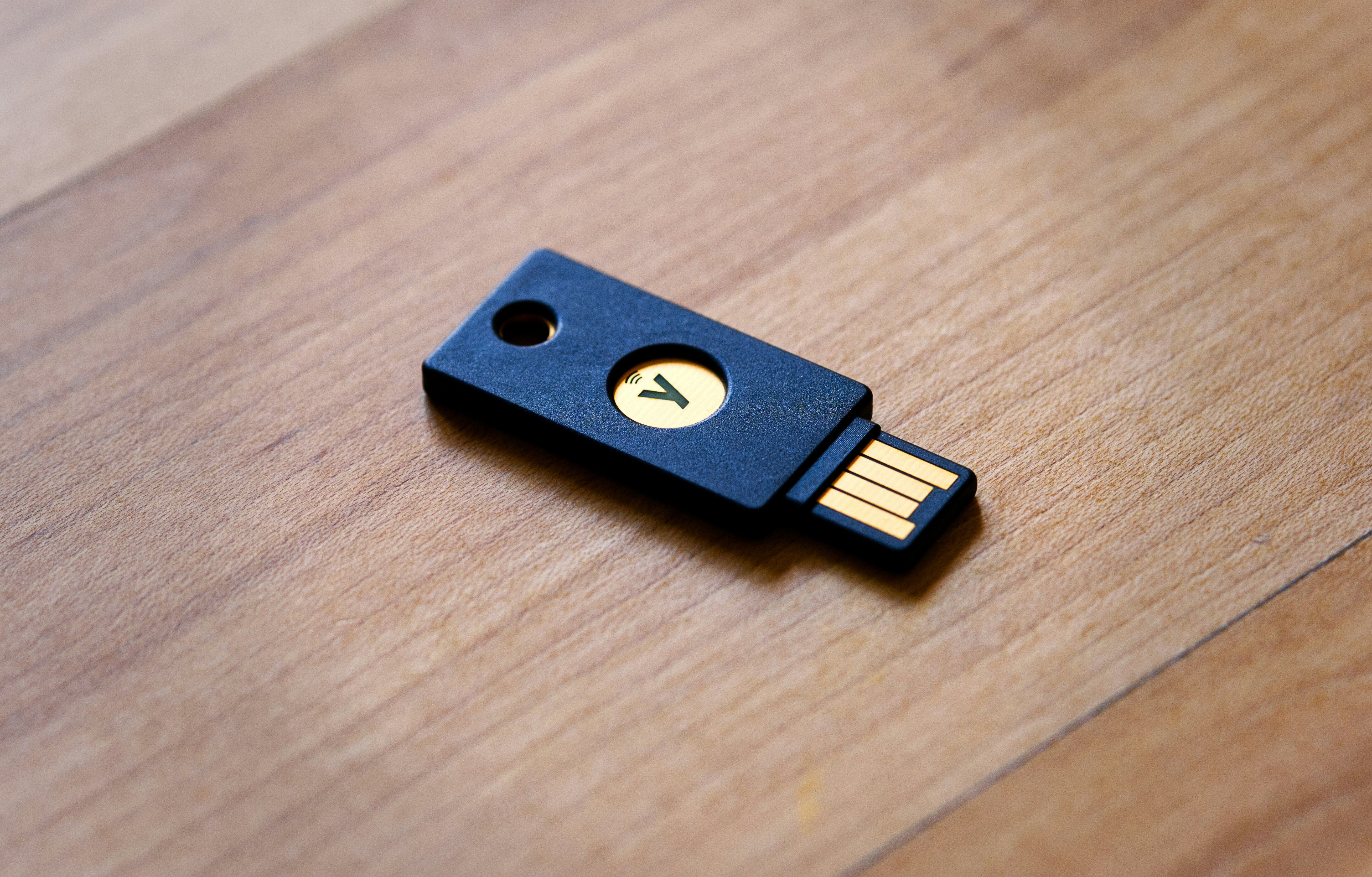 Imagen de una Yubikey