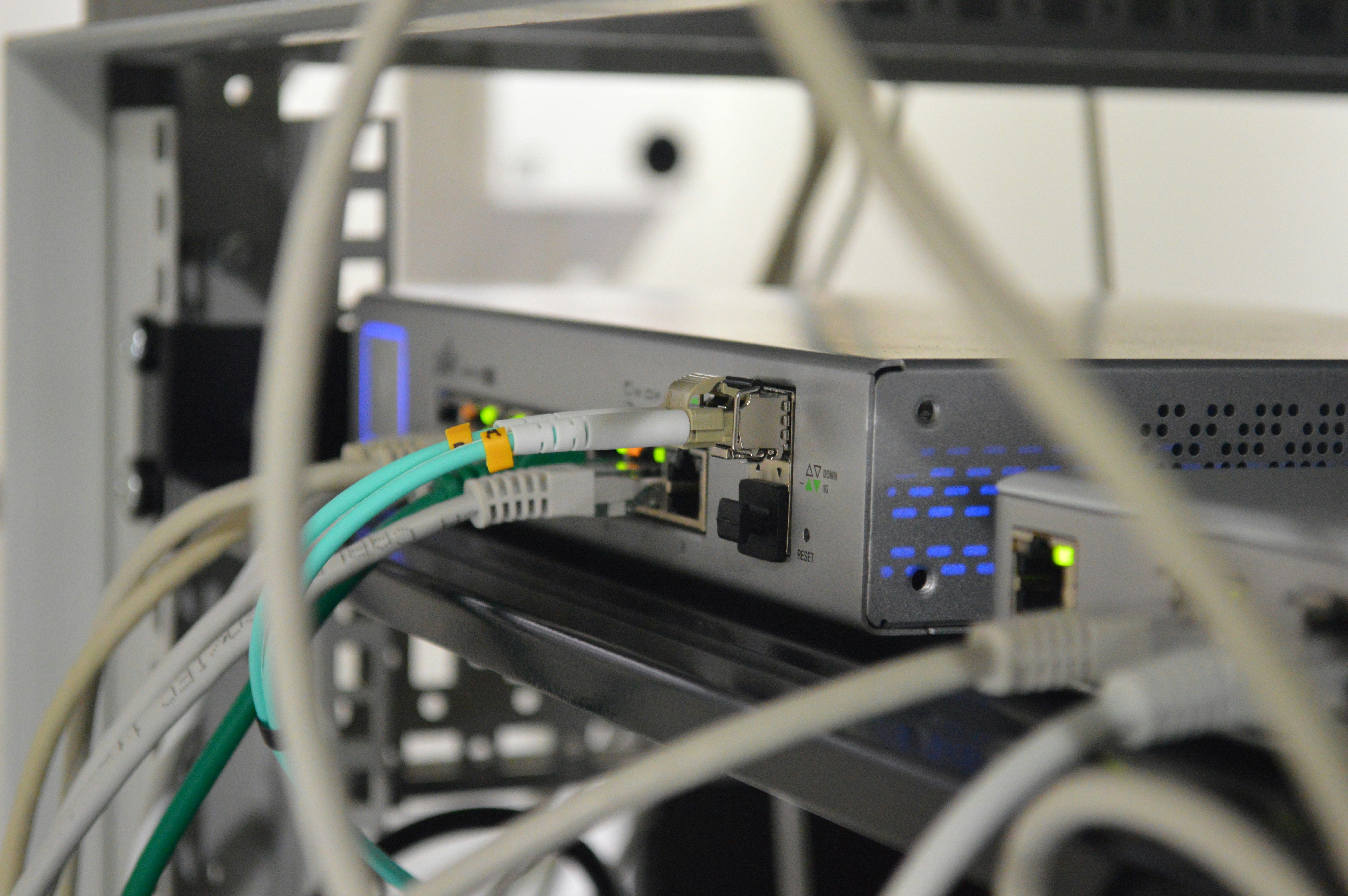 An image of an enterprise grade network router.