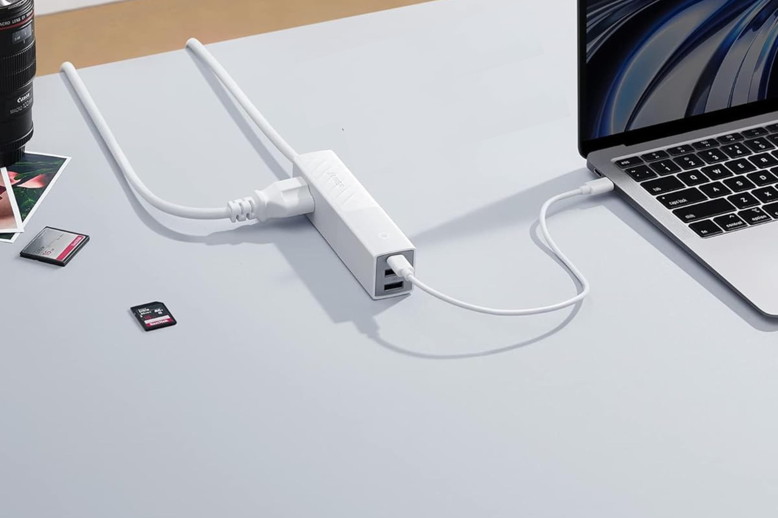 Anker 511 USB Power Strip charging laptop 
