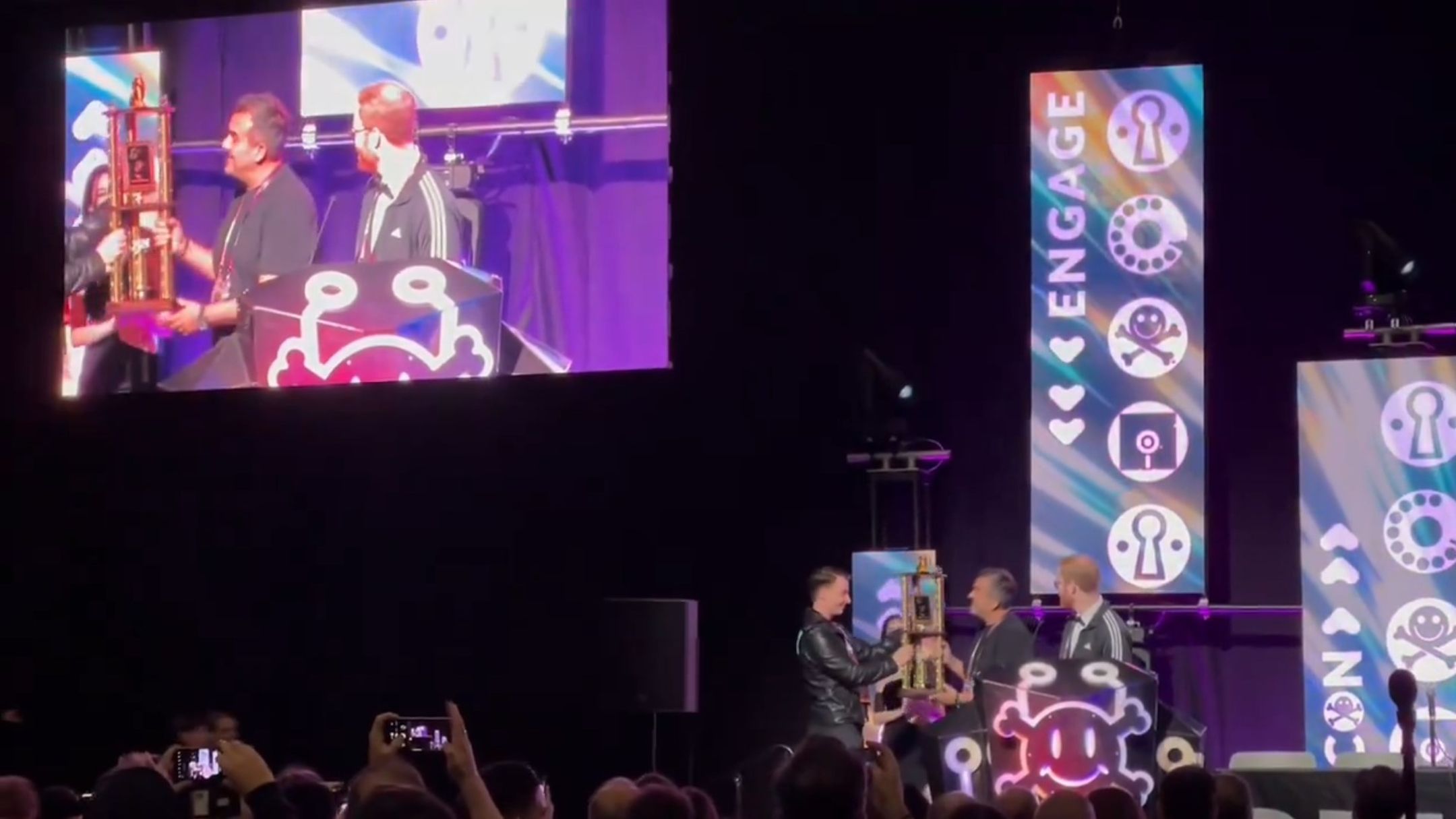 The President of CrowdStrike received the award for the “Most Epic Fail” in person at Def Con