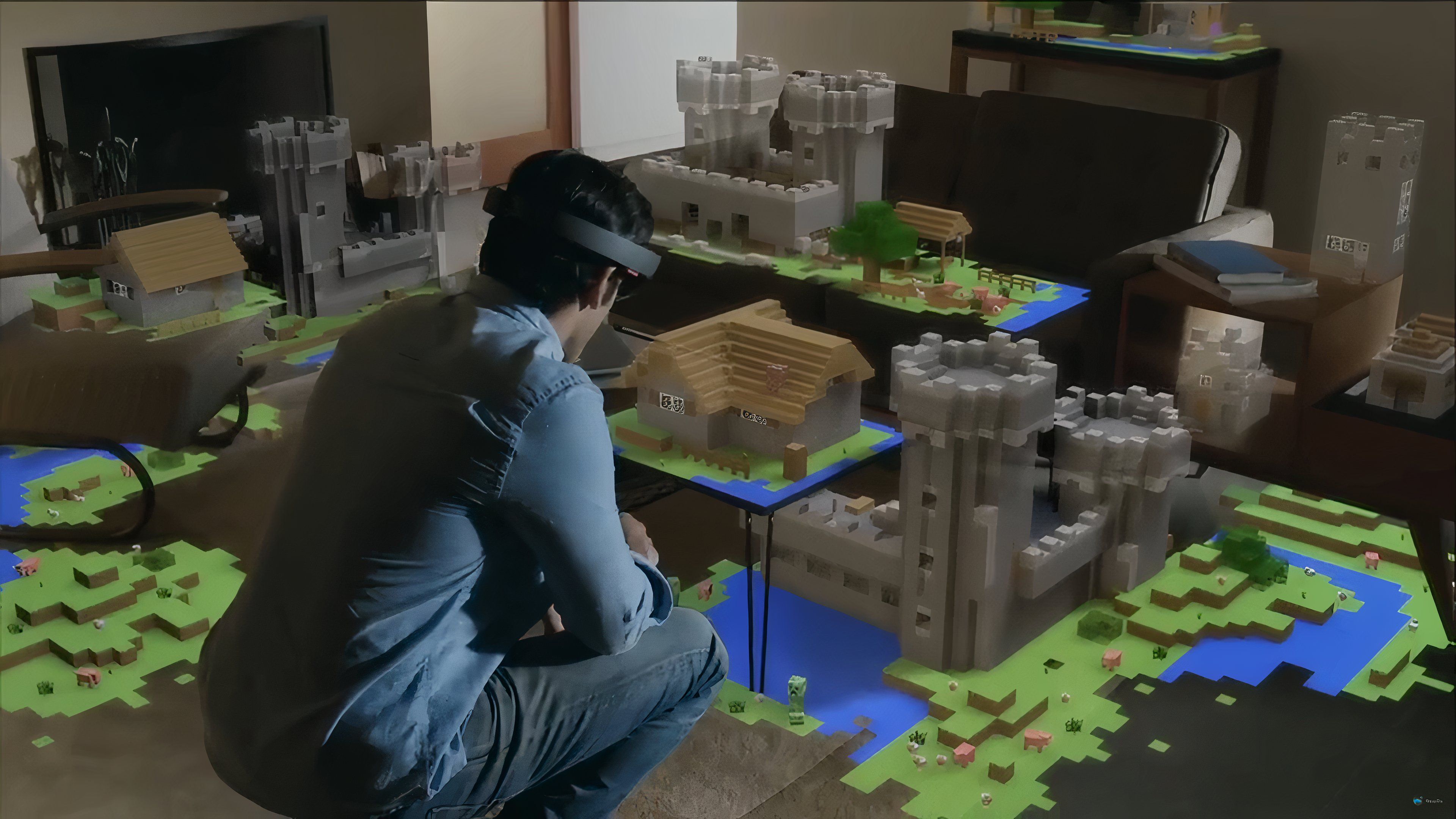 HoloLens 7