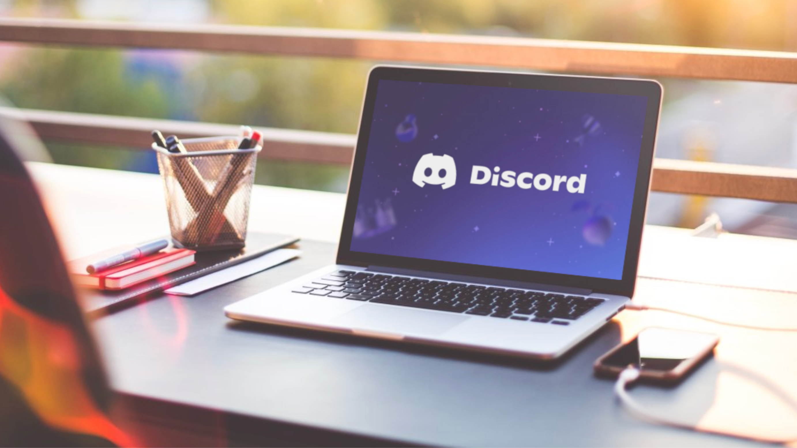 La aplicación Discord está abierta en una Macbook