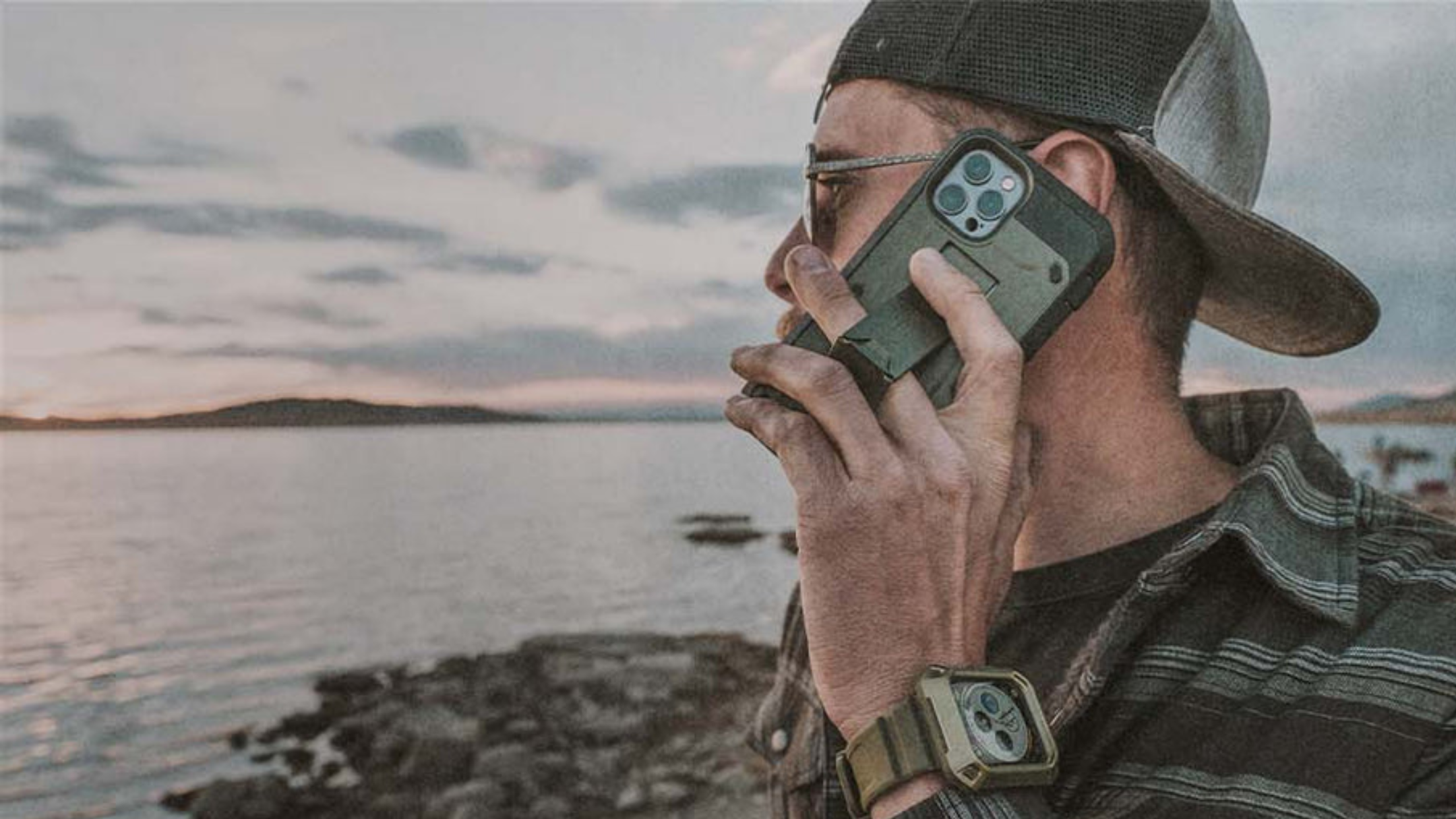 person using supcase