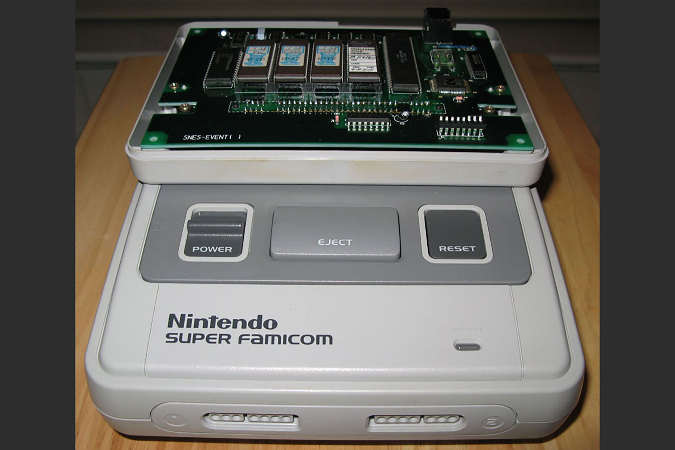 Nintendo Campus Challenge cartridge front with top off