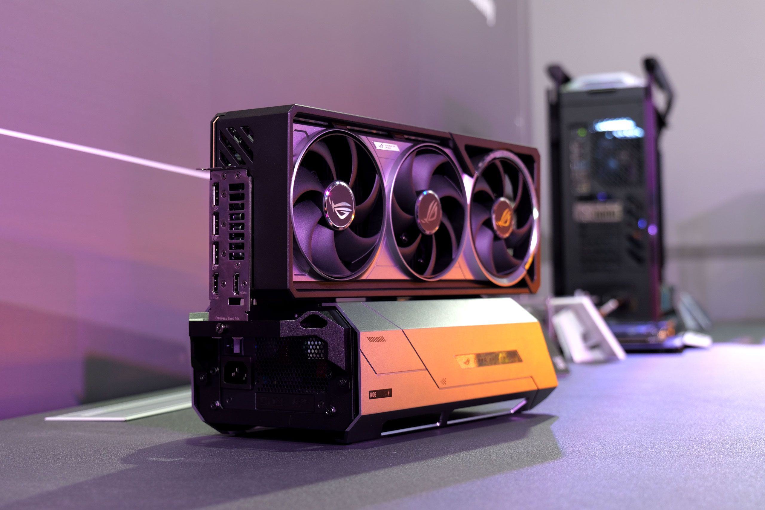 ASUS eGPU
