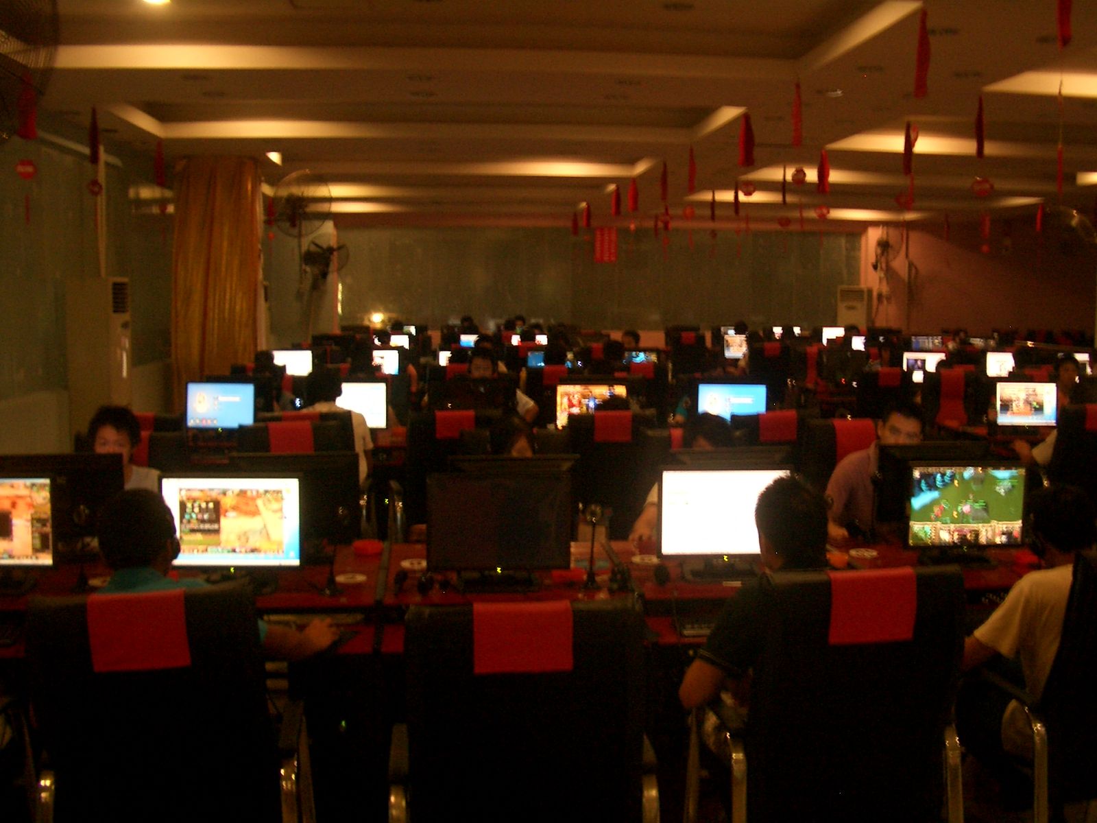 cybercafe in asia