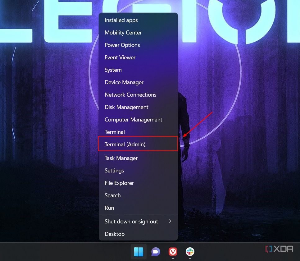 Captura de tela do menu de contexto Iniciar do Windows 11 destacando a opção Terminal (Admin)