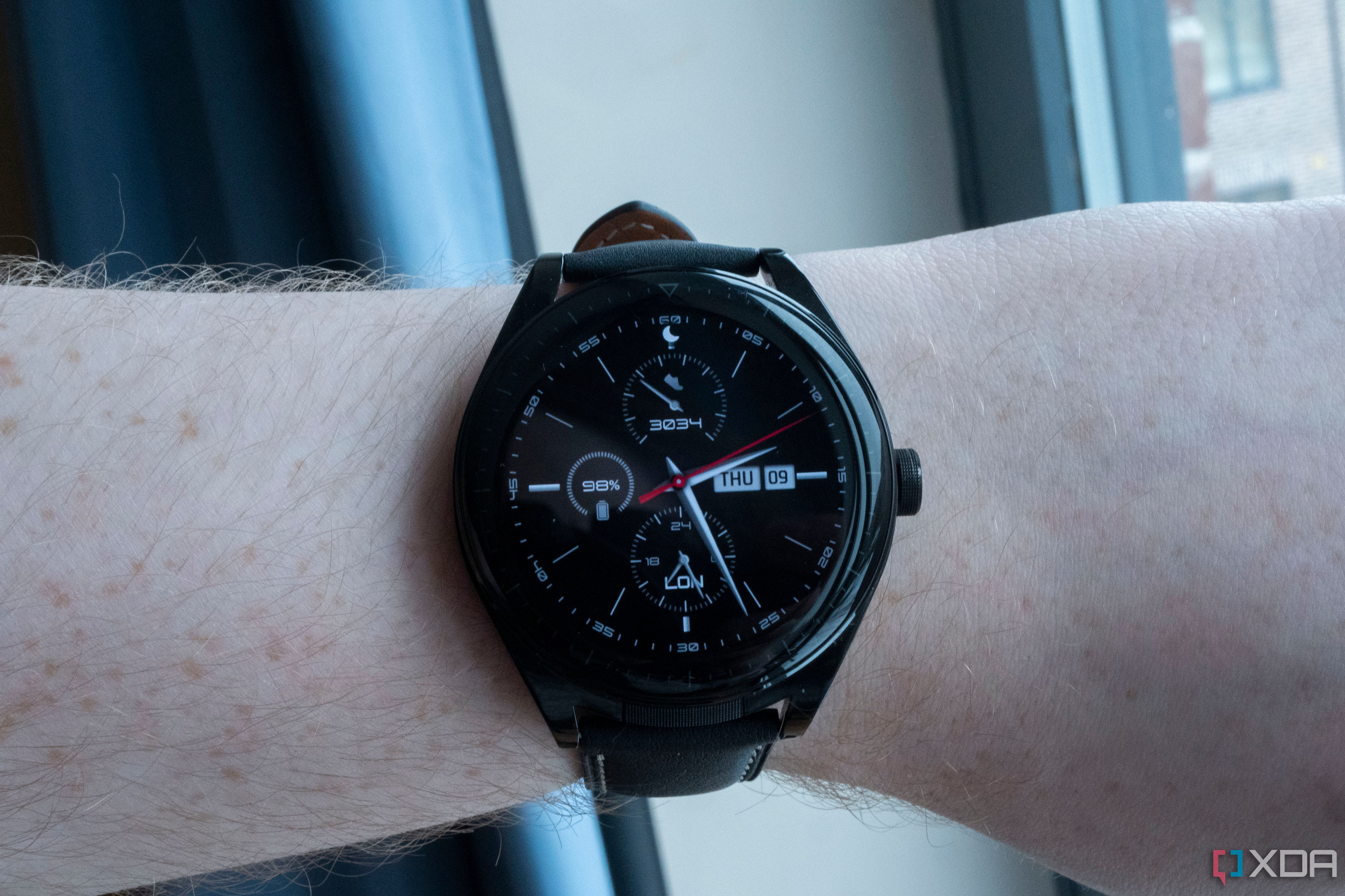 Huawei-Watch-Buds-3