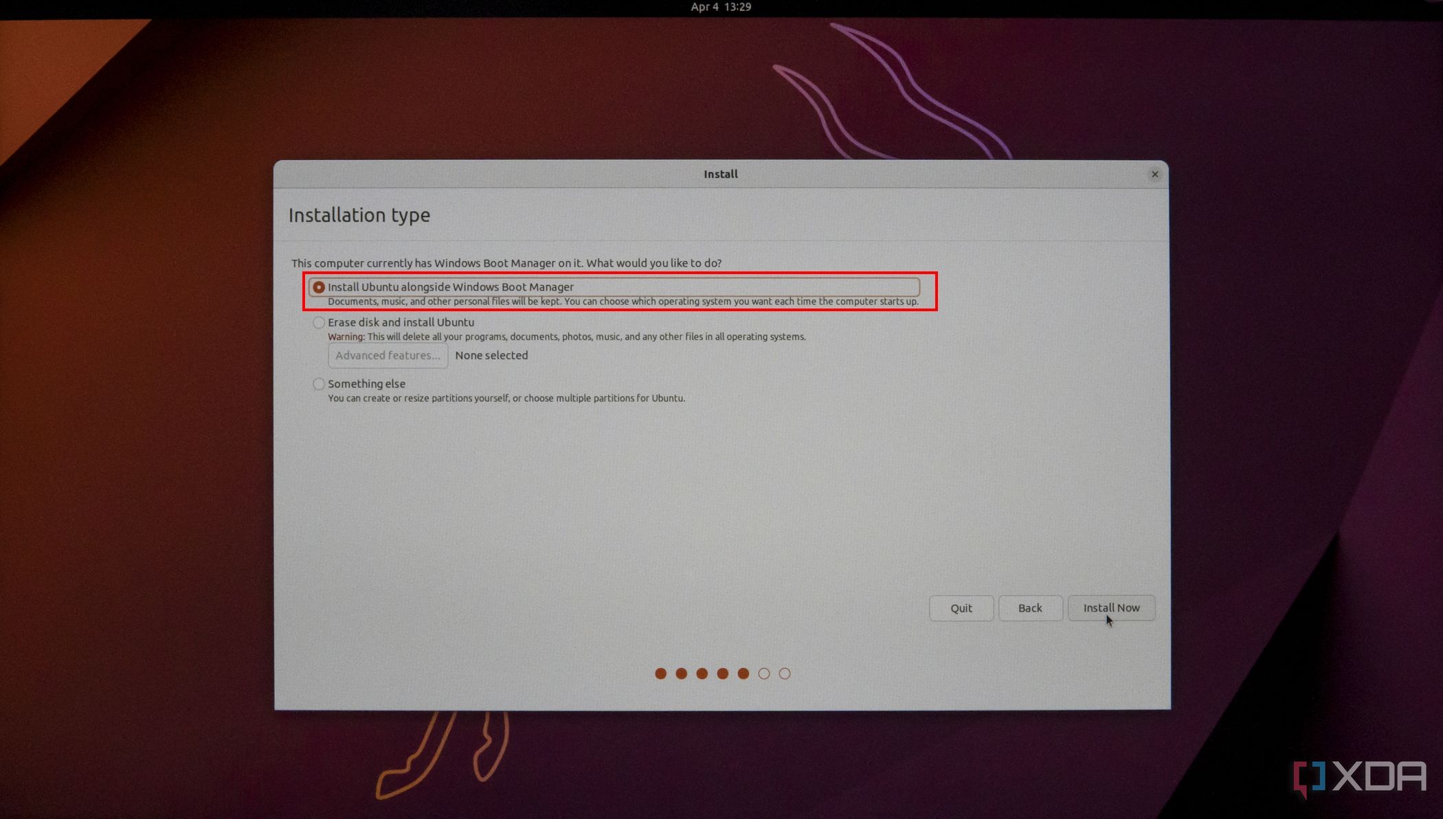 Screenshot of Ubuntu installer with the option to install Ubuntu alongside Windows highlighted