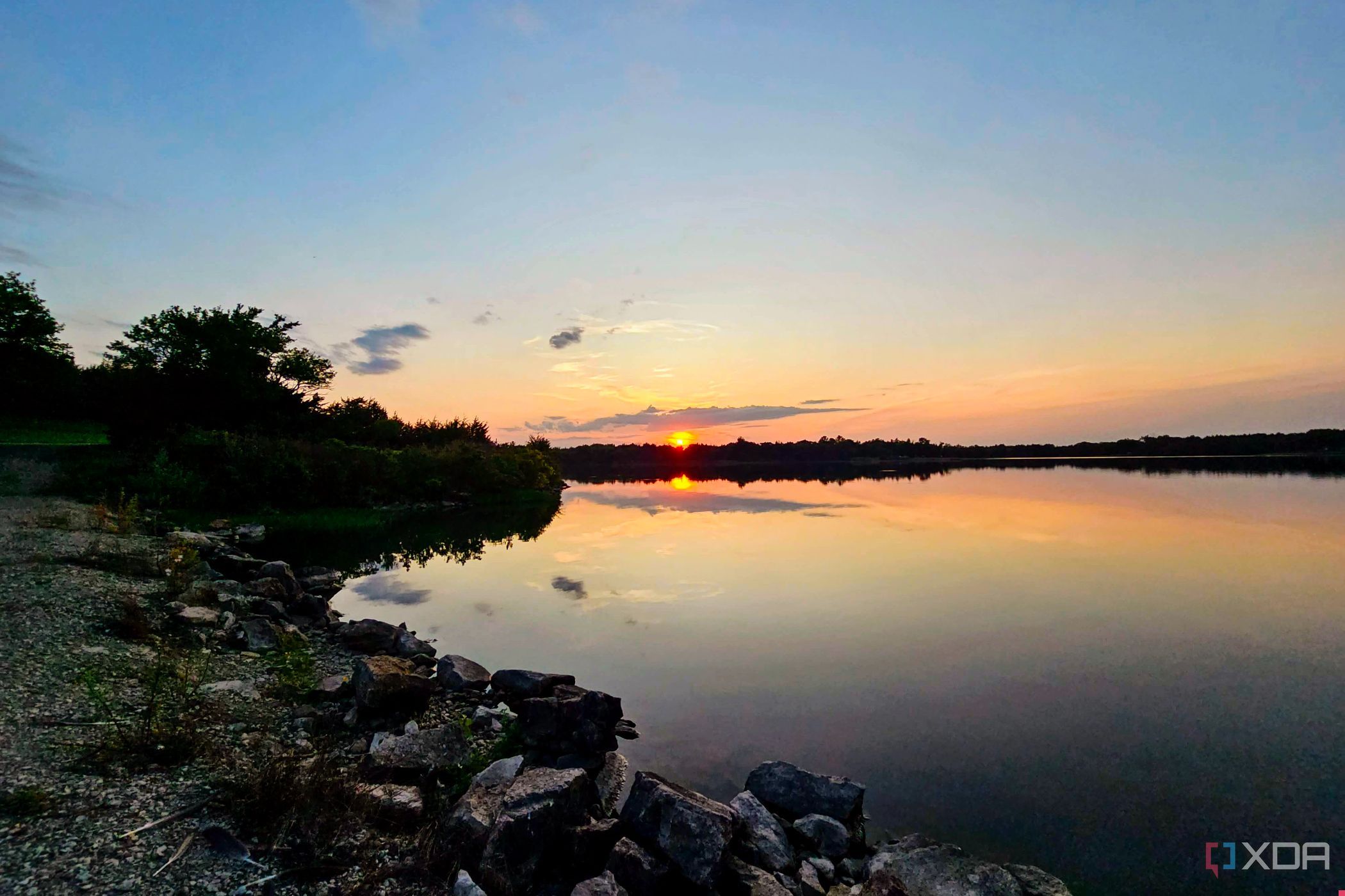 Lake Sunset photo taken on the Samsung Galaxy S23 Ultra
