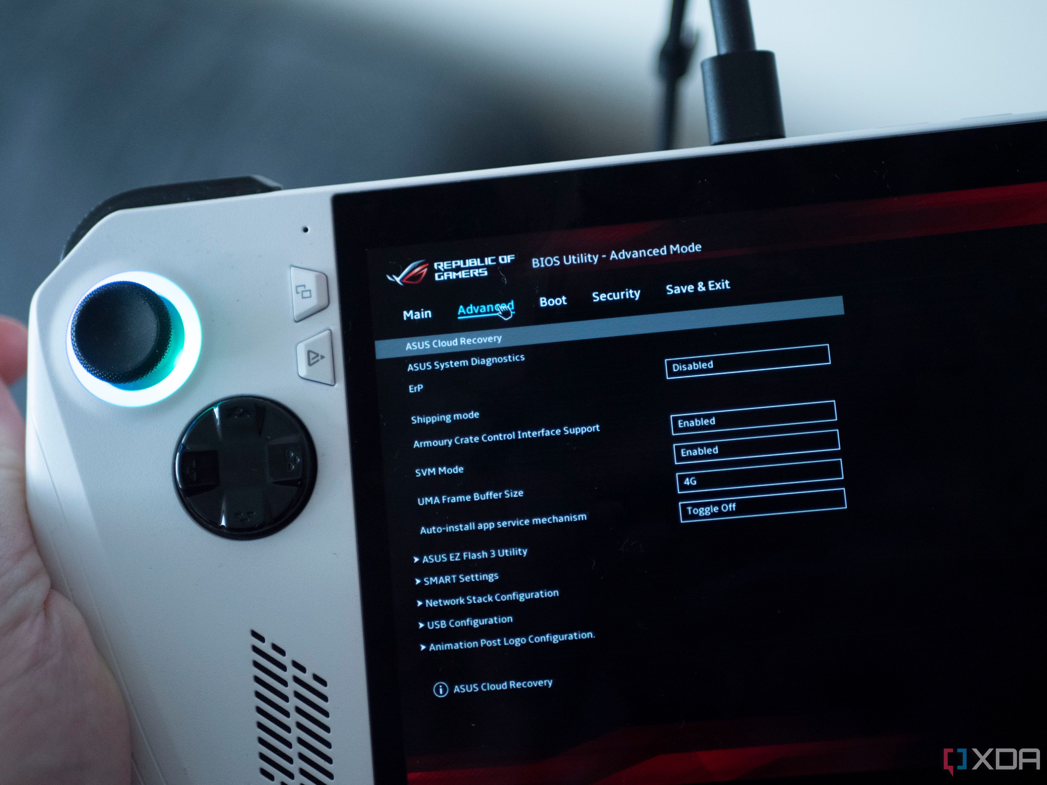 ASUS ROG Ally Hands On: More Powerful And Chunkier Than It Lets On 
