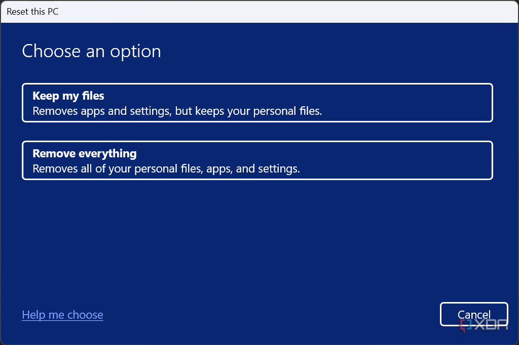 Снимок экрана: диалоговое окно сброса, спрашивающее пользователя, хотят ли они сохранить свои личные файлы или удалить все.