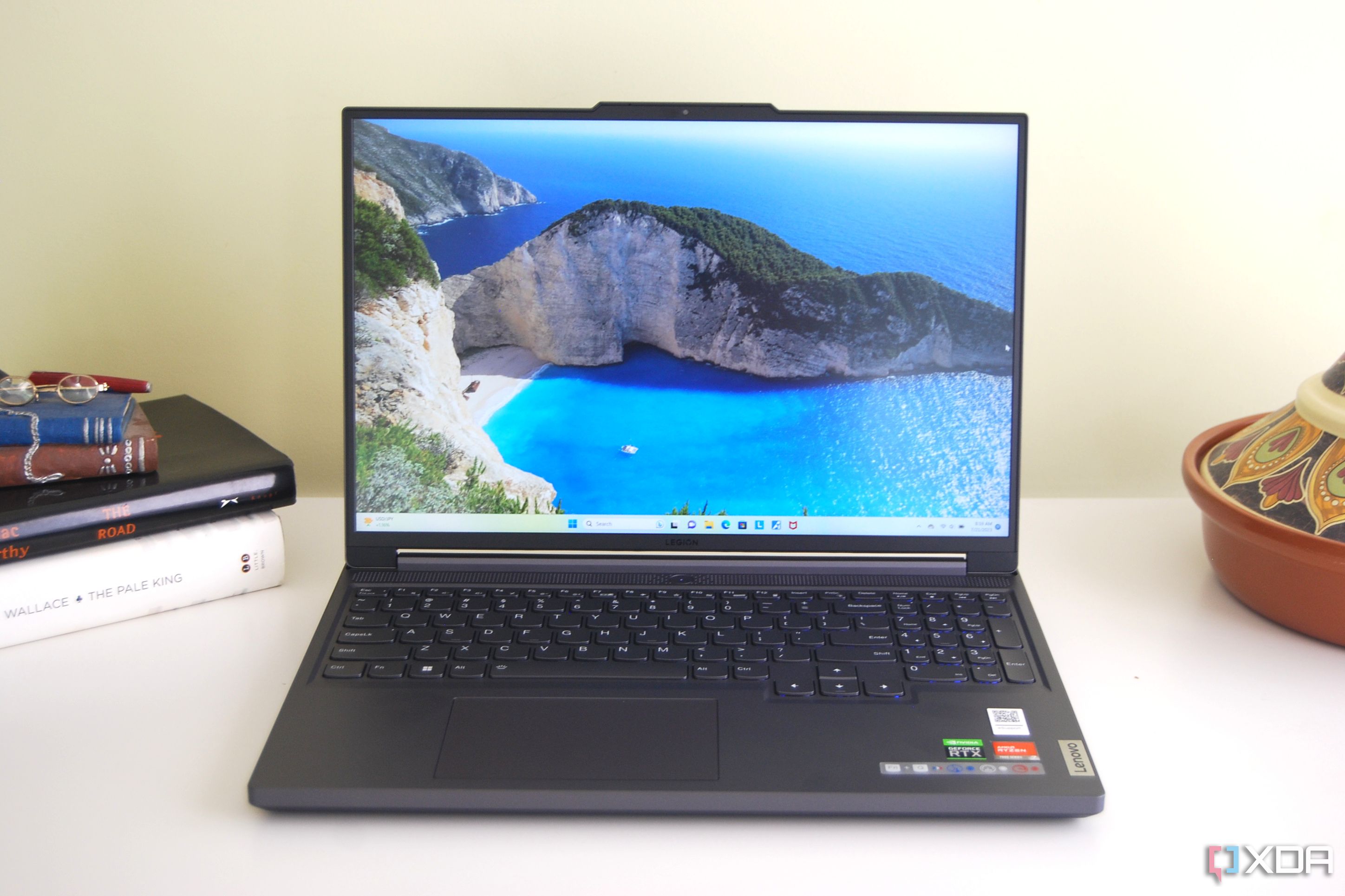 Lenovo Legion Slim 5 16 Gaming Laptop WUXGA Ryzen 5 7640HS with 16GB  Memory NVIDIA GeForce RTX 4060 8GB 512GB SSD Storm Grey 82Y9000QUS - Best  Buy