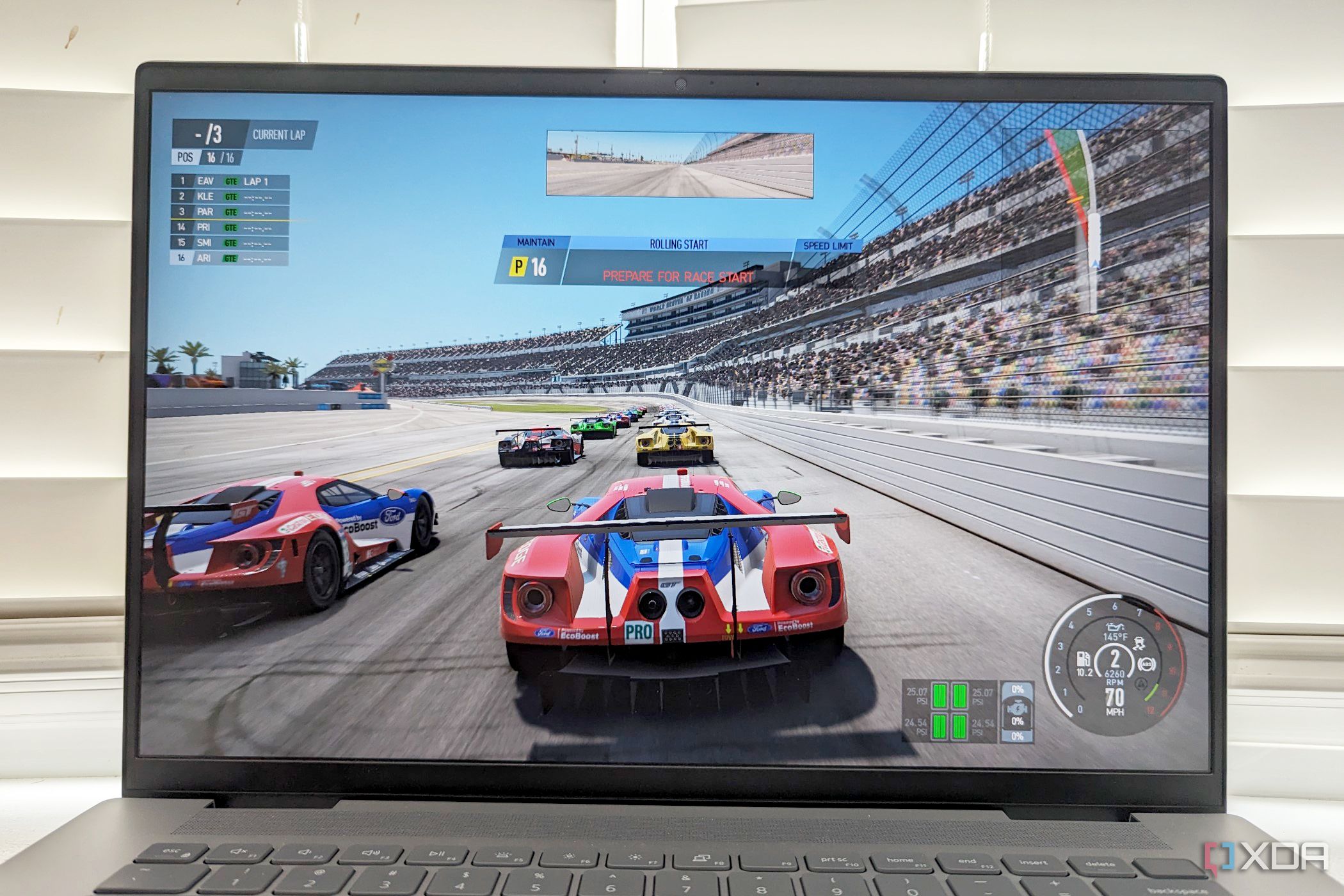 Playing Project cars 2 on the Dell Inspiron 16 Plus 2023 (23)