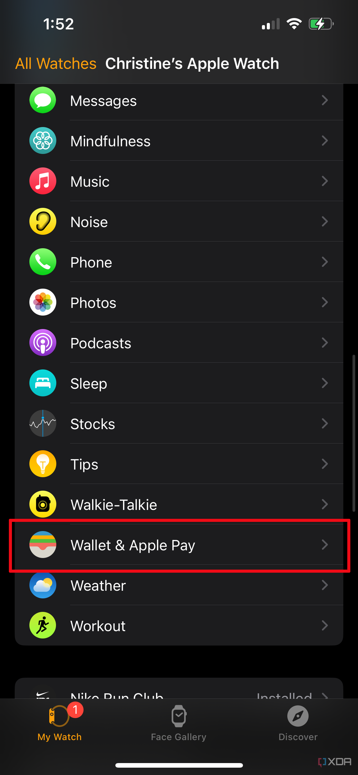 Apple Watch apps list in app with Wallet & Apple Pay highlighted.