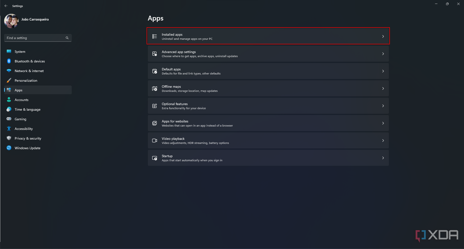 Screenshot of the Apps settings page on Windows 11 with the Installed apps button highlighted