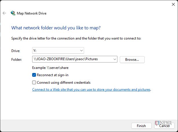 Снимок экрана: диалоговое окно «Подключение сетевого диска» в Windows 11.