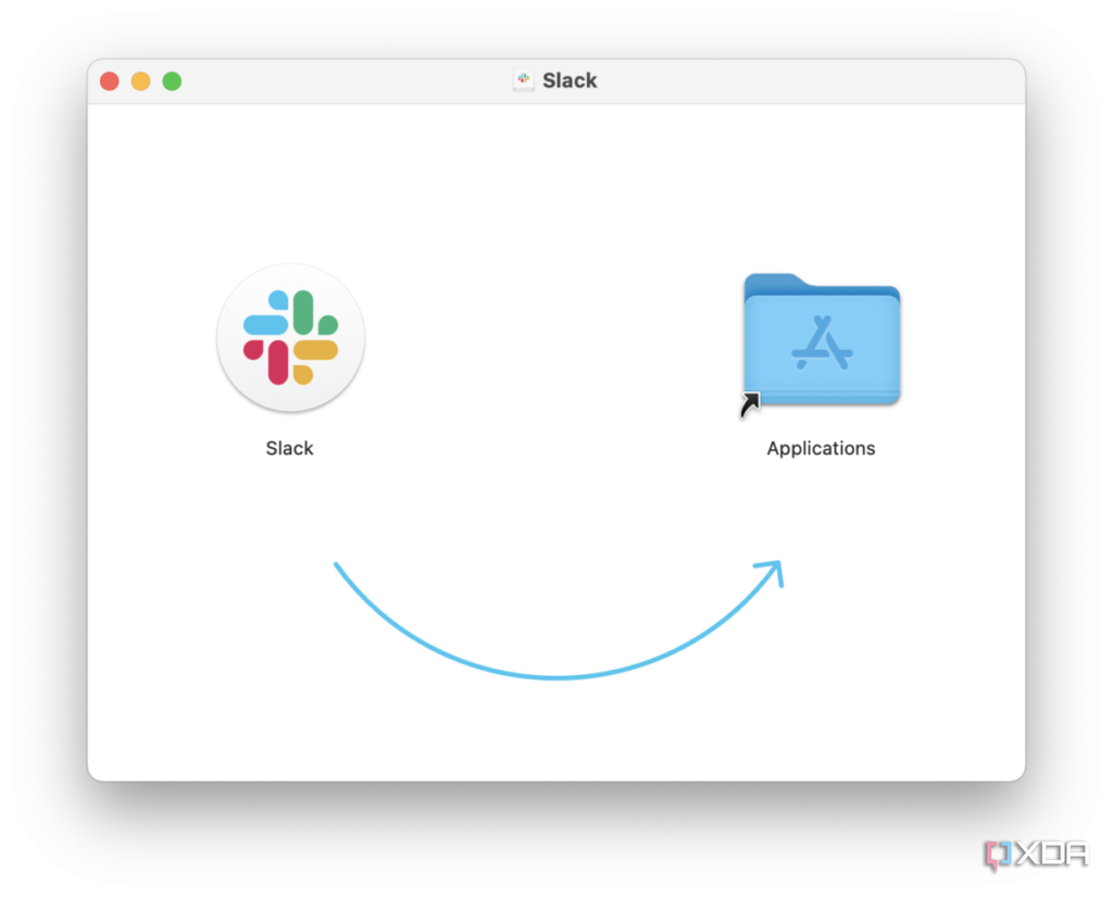 installing slack app by moving its icon to the applications folder on macOS