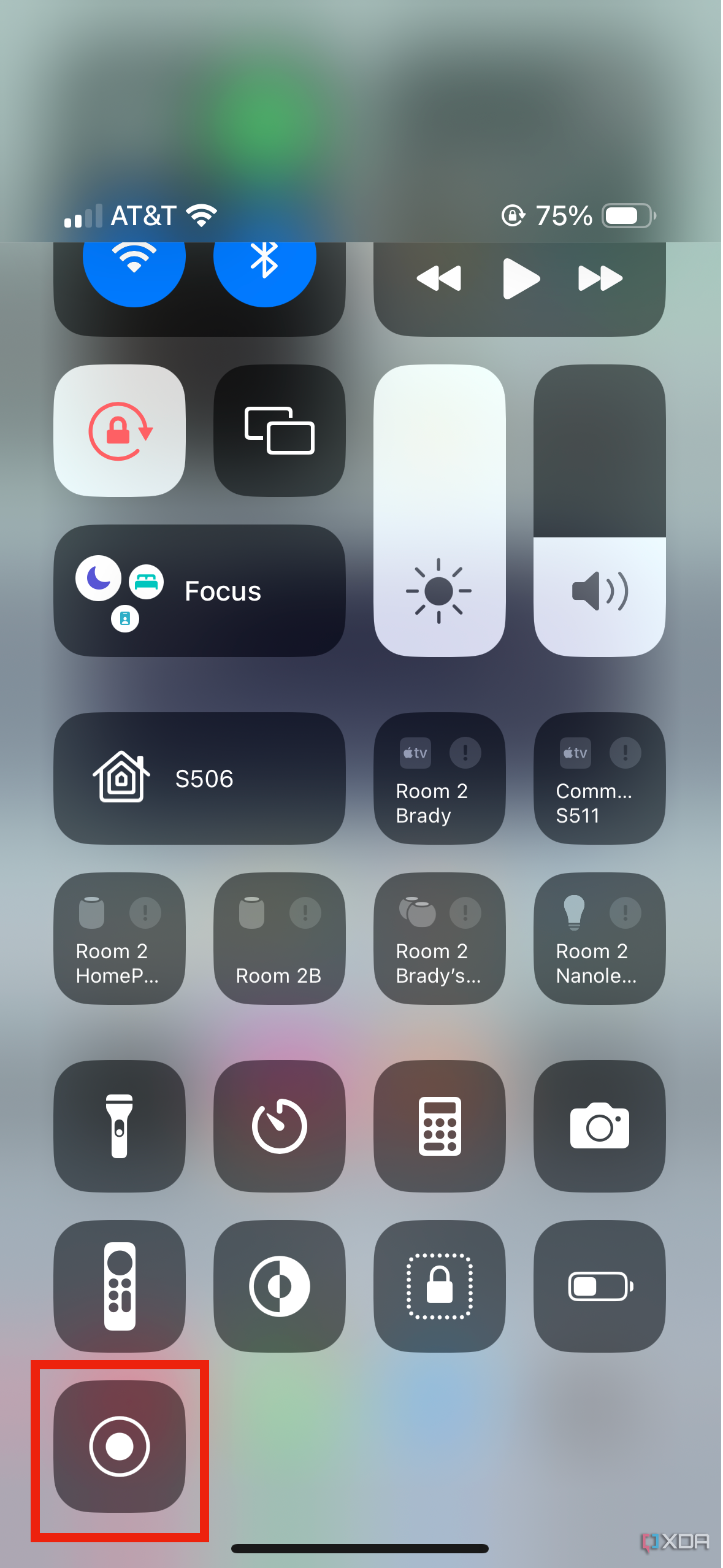 Starting a screen recording in Control Center on iOS.